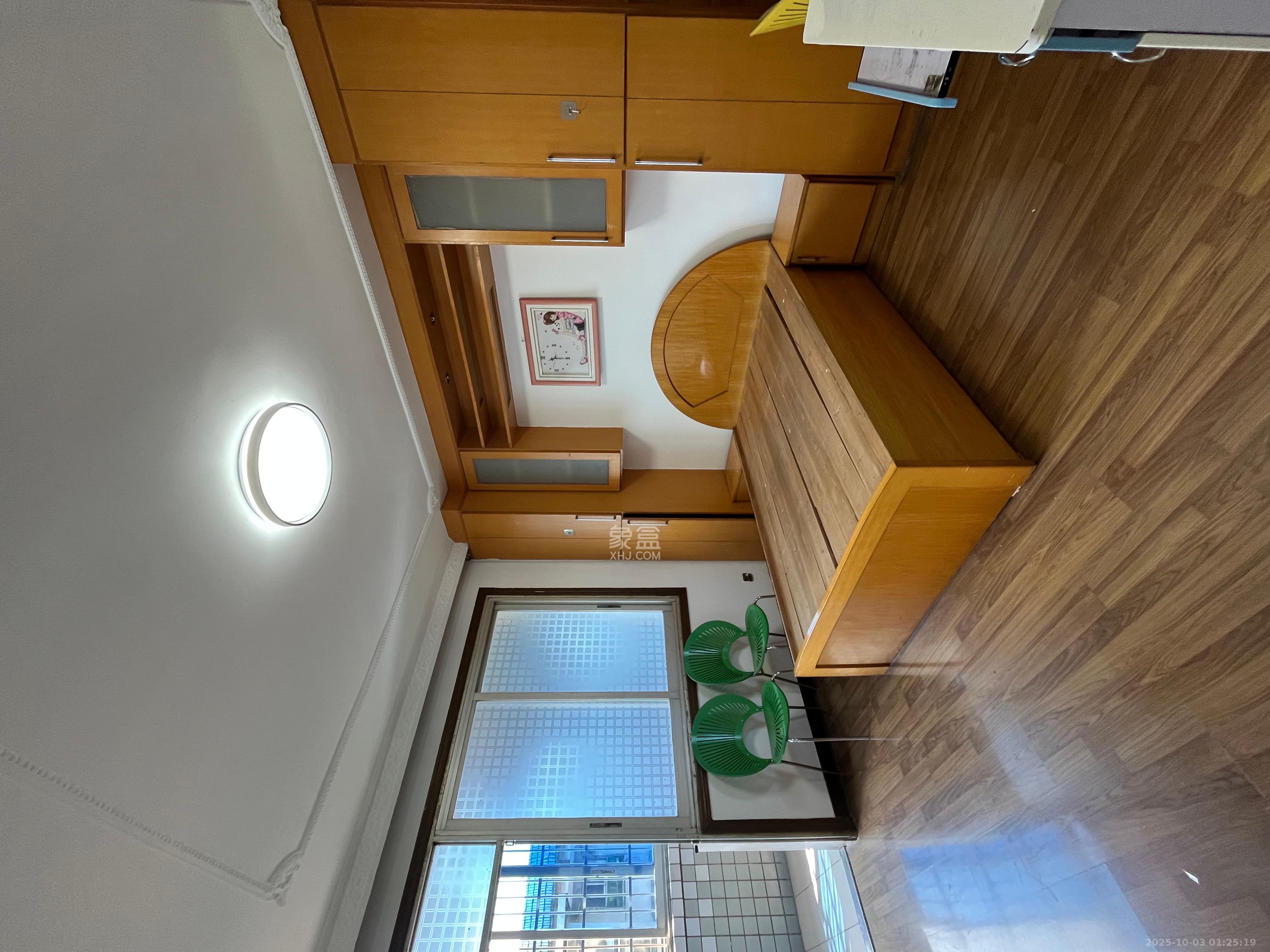 荷花园市直教师村(长沙市教育局直属教师二村) 3室2厅1卫 2200.0元/月 荷花园市直教师村(长沙市教育局直属教师二村) 3室2厅1卫 2200.0元/月室内图