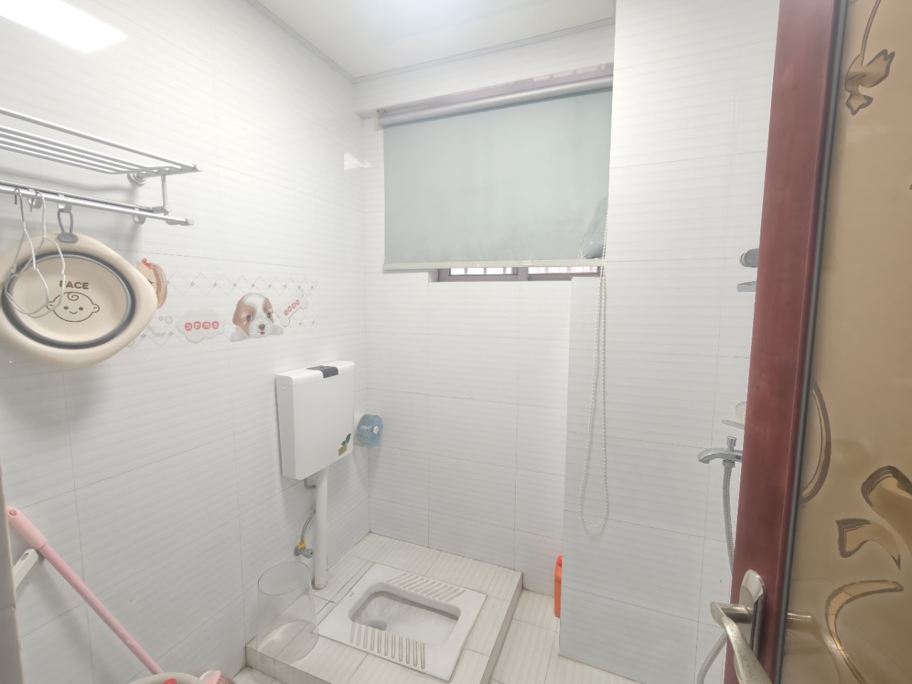 丘海佳源 3室2厅1卫 2100.0元/月 丘海佳源 3室2厅1卫 2100.0元/月室内图