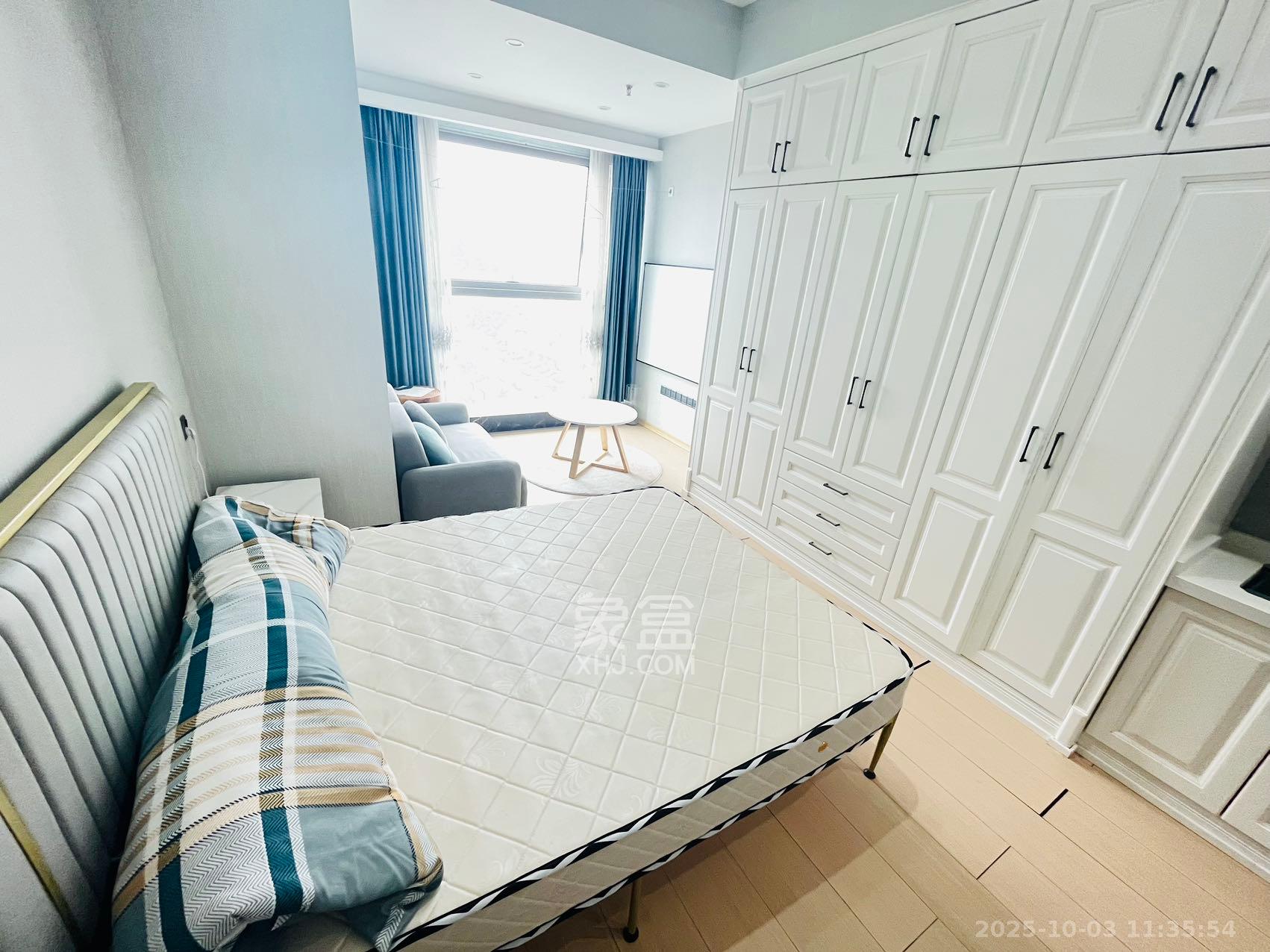 汇景发展环球中心  1室1厅1卫   1700.00元/月