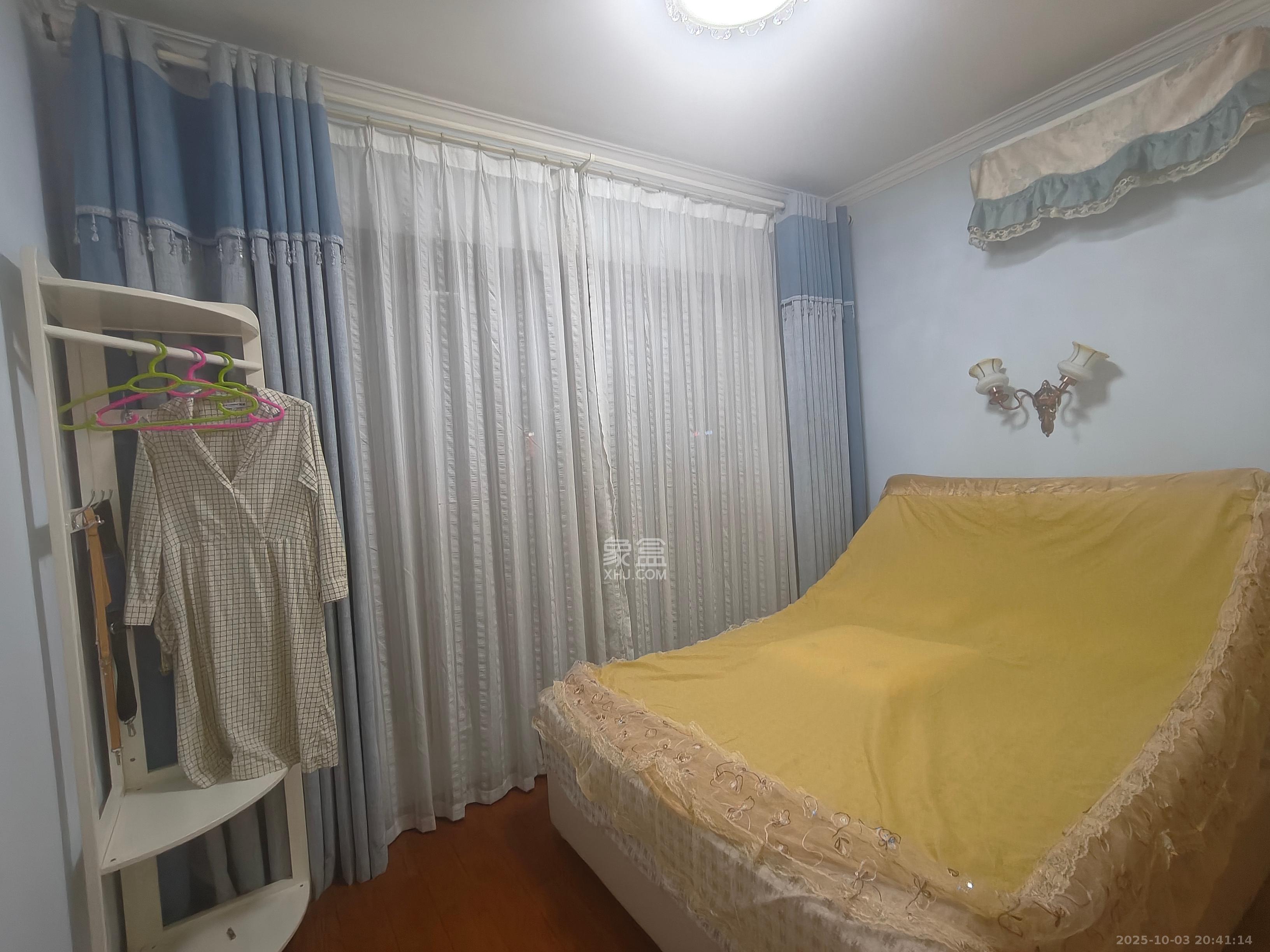 和庄  3室1厅1卫   2300.00元/月室内图