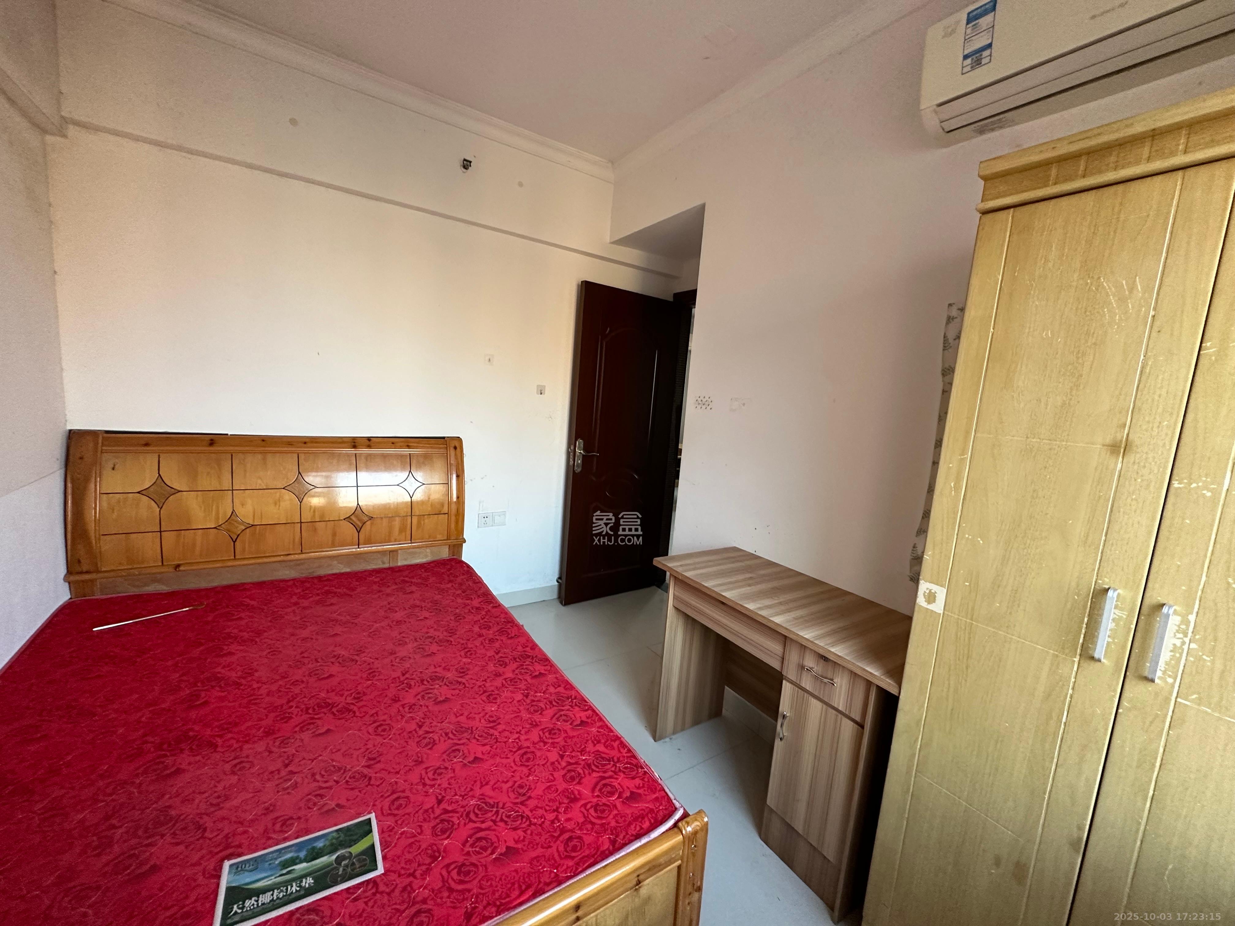 钰龙天下二期（钰龙佳园）  2室2厅1卫    1500.0元/月室内图