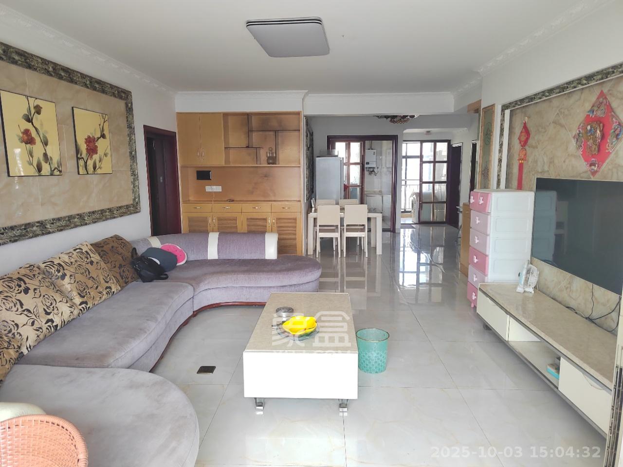 克拉美丽山庄(晟领国际) 3室2厅2卫 2700.0元/月 克拉美丽山庄(晟领国际) 3室2厅2卫 2700.0元/月室内图