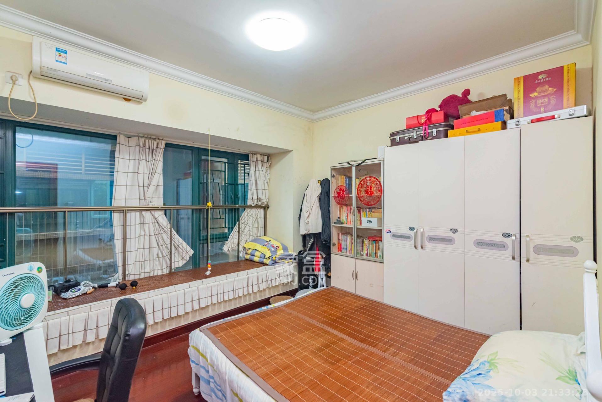 恒大雅苑 3室2厅2卫 3800.0元/月 恒大雅苑 3室2厅2卫 3800.0元/月室内图