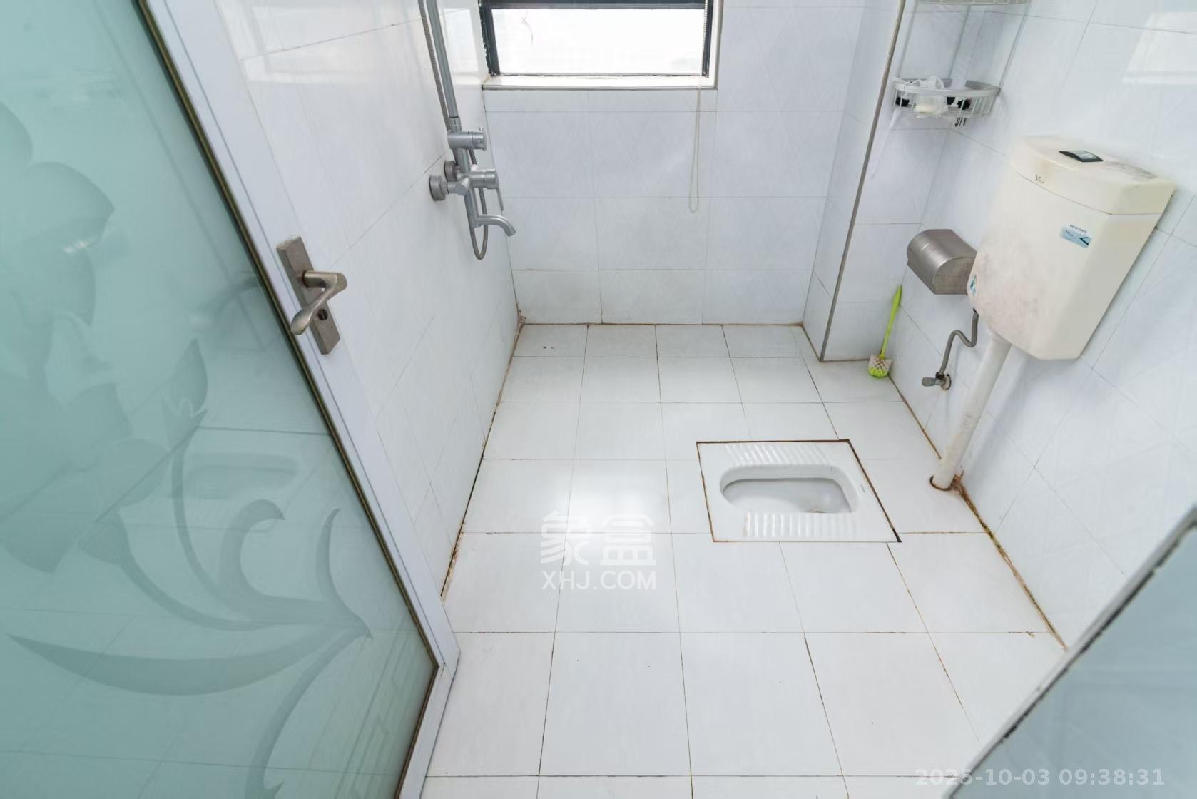 长大卧琥 4室2厅2卫 3200.0元/月 长大卧琥 4室2厅2卫 3200.0元/月室内图