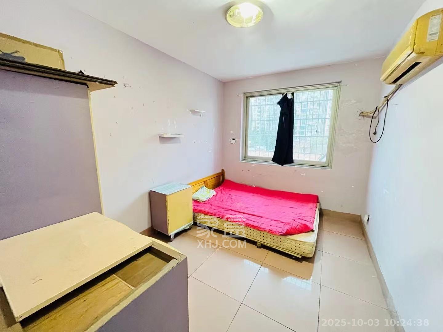 劳动路散盘  3室2厅1卫    1500.0元/月 劳动路散盘  3室2厅1卫    1500.0元/月室内图