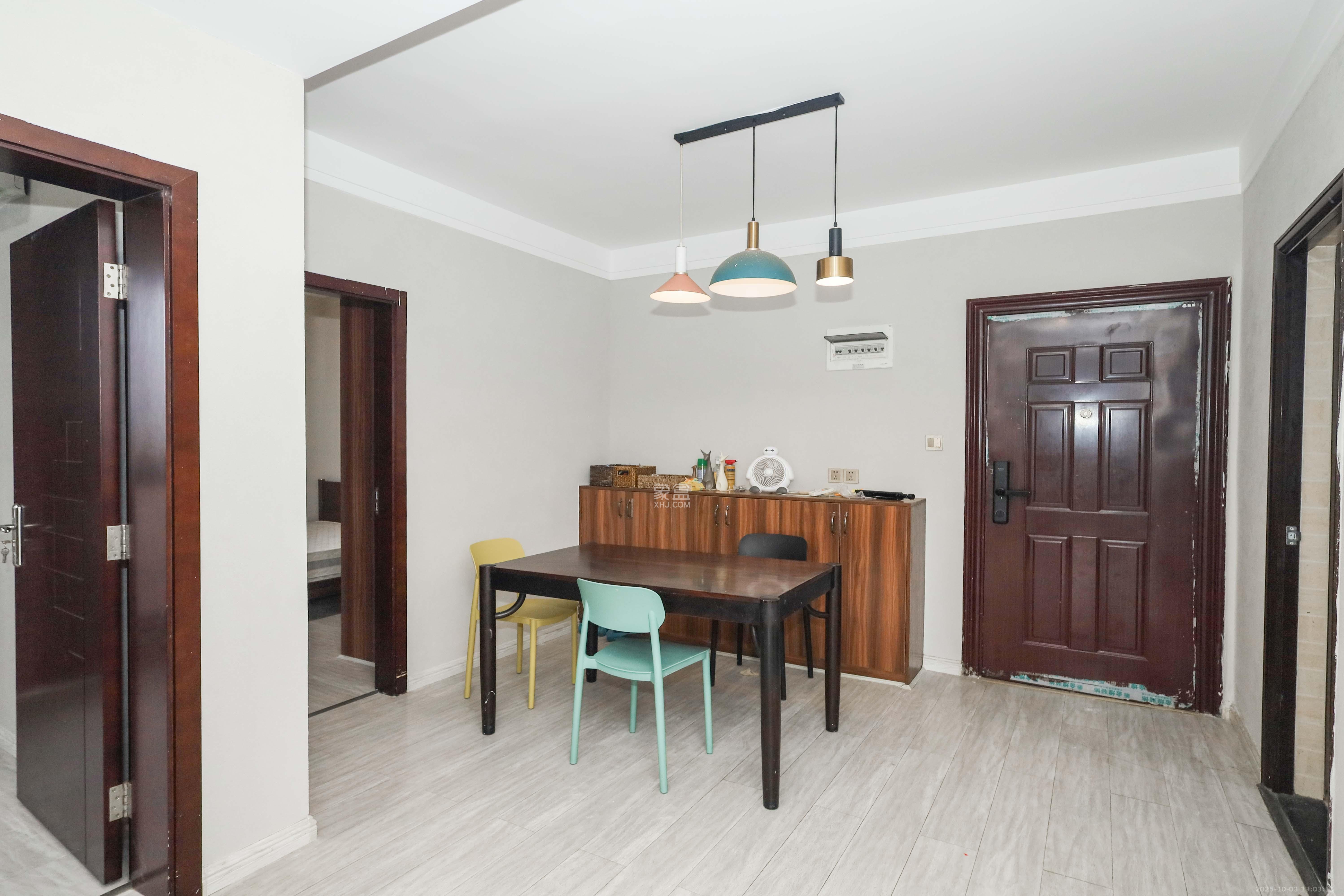 梅溪鑫苑名家 3室2厅1卫 82.0万 梅溪鑫苑名家 3室2厅1卫 82.0万其他