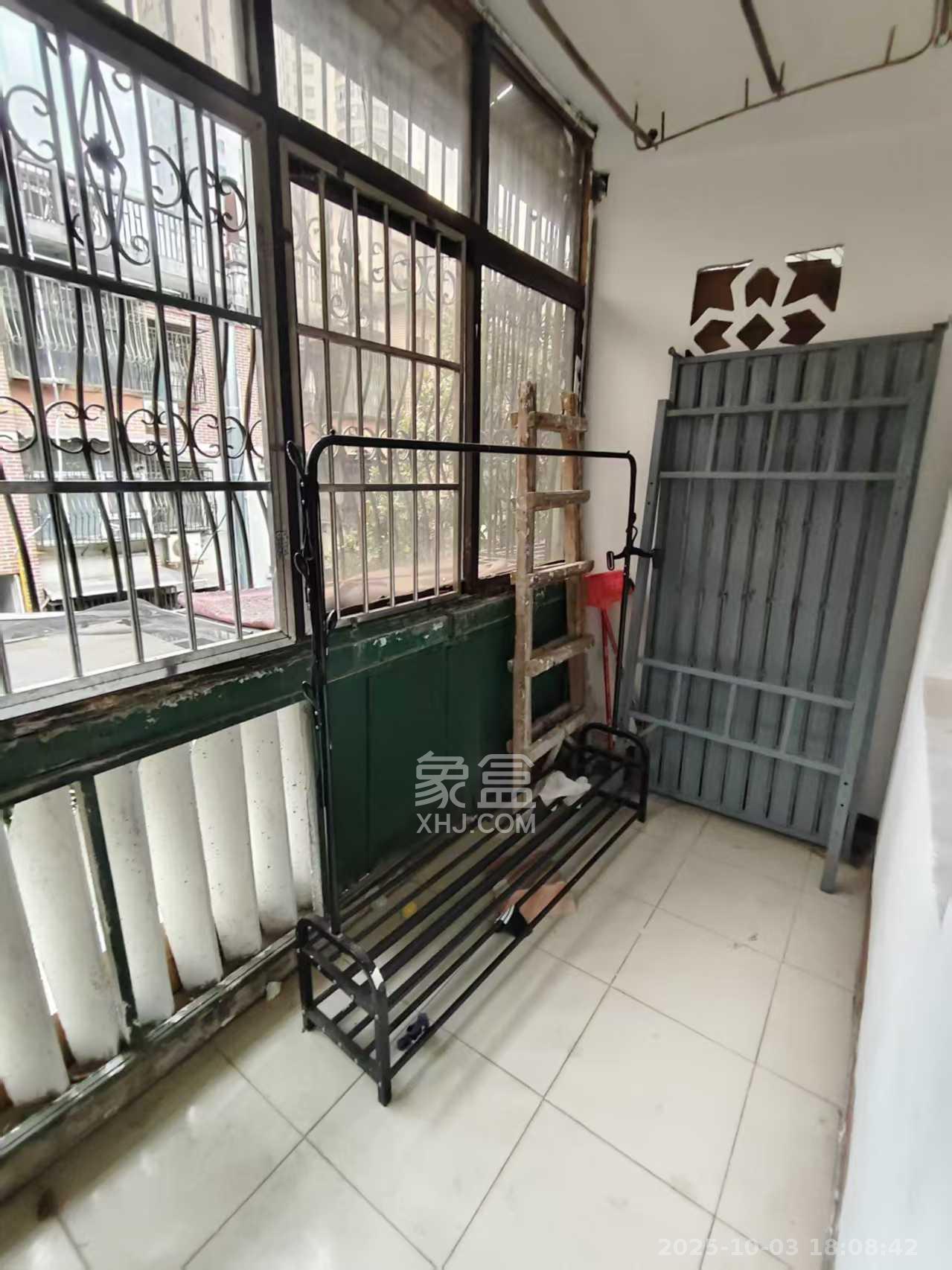 省建苑小区  3室1厅1卫   1800.00元/月室内图
