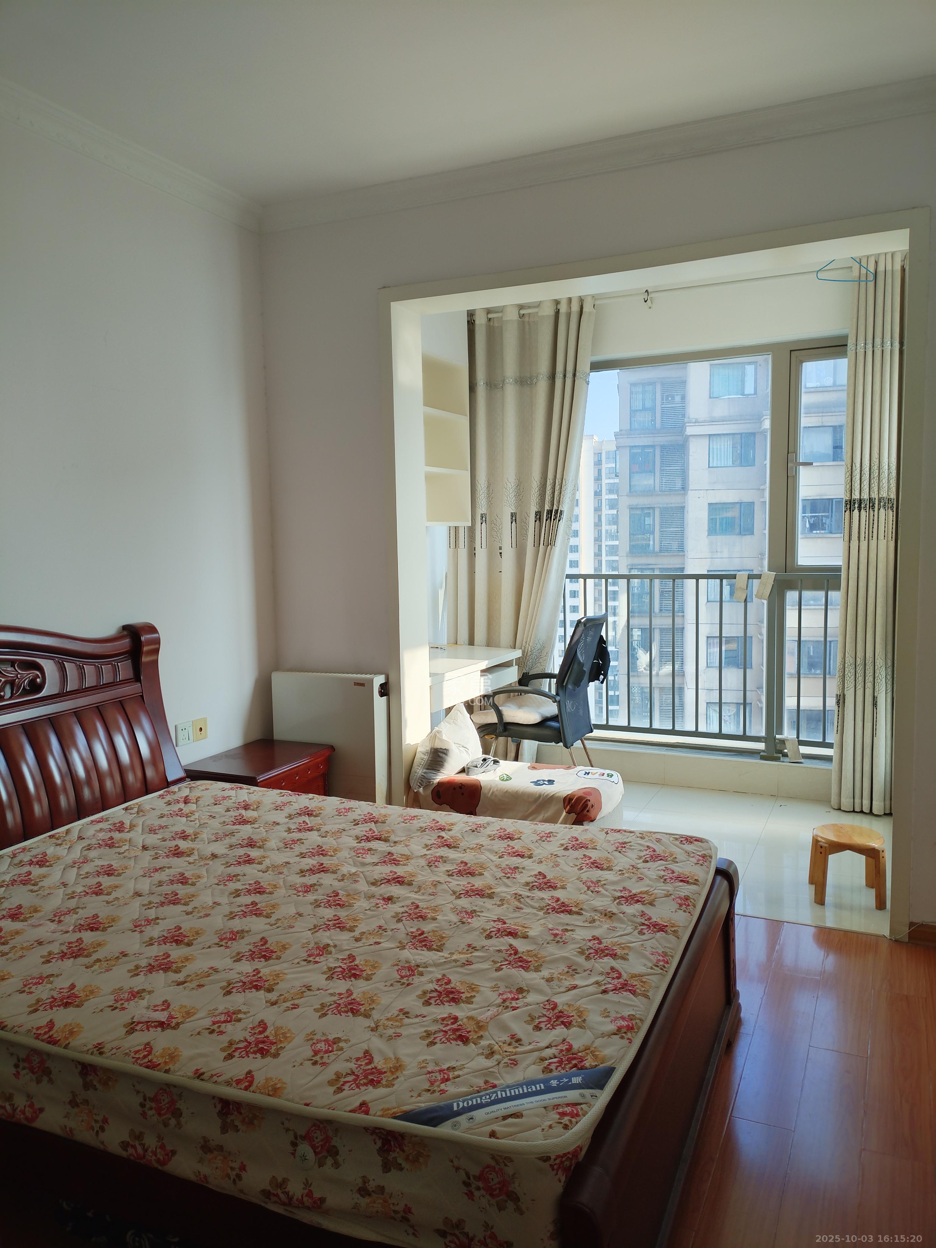 怡海星城 1室1厅1卫 1300.0元/月 怡海星城 1室1厅1卫 1300.0元/月室内图