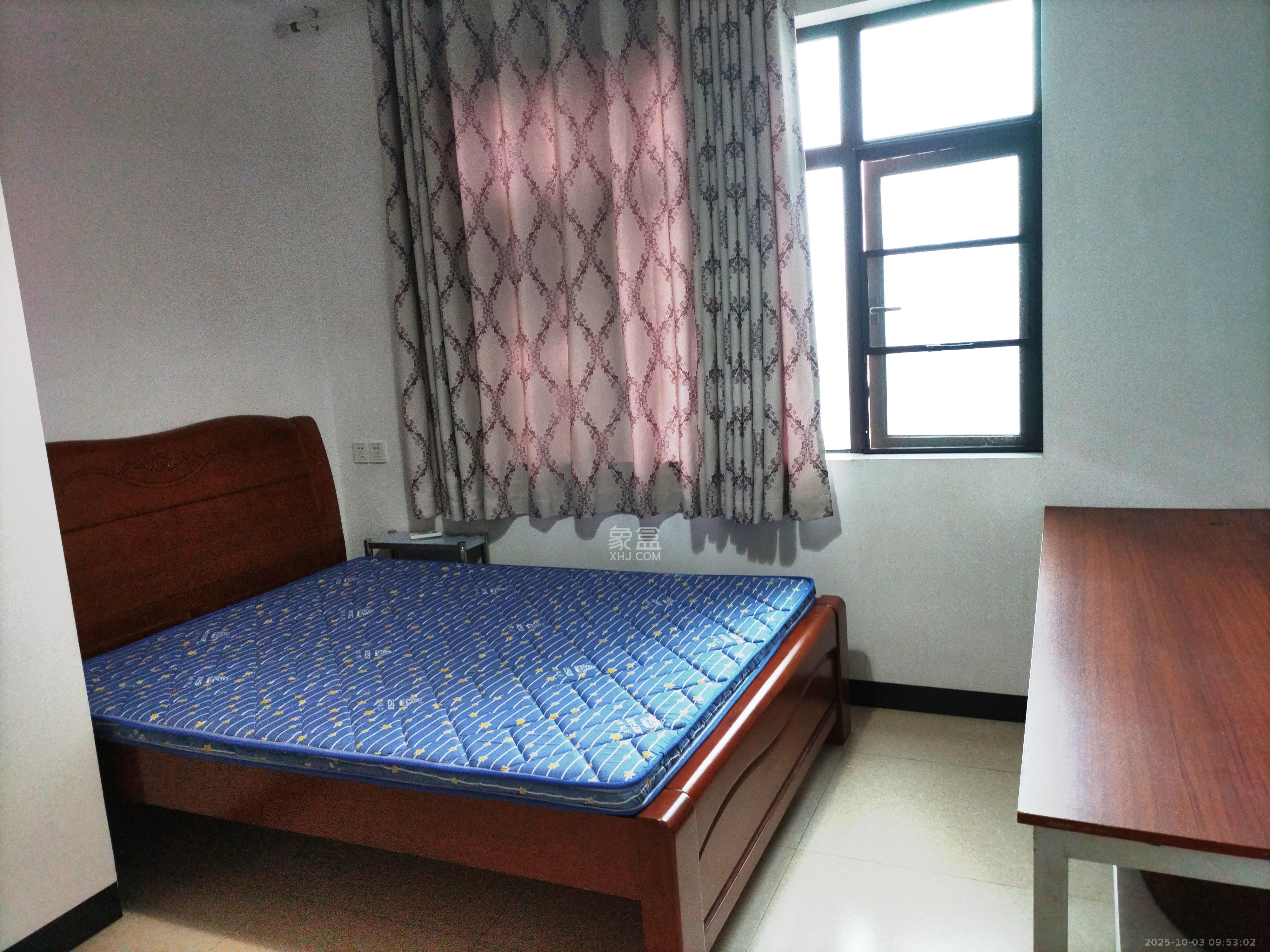 天下一家 3室1厅1卫 2000.0元/月 天下一家 3室1厅1卫 2000.0元/月室内图