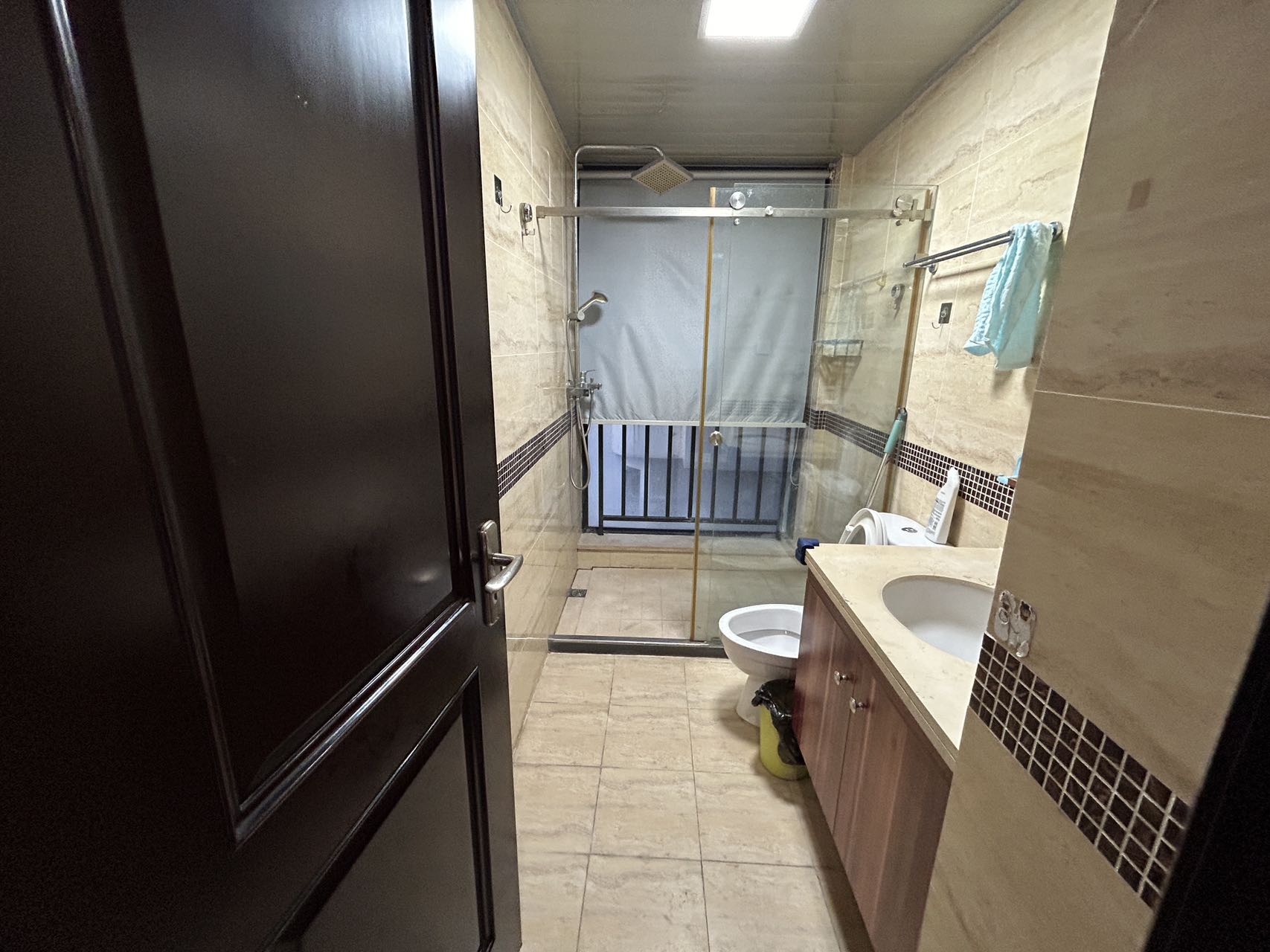 椰岛广场 1室0厅0卫 3800.0元/月 椰岛广场 1室0厅0卫 3800.0元/月户型图