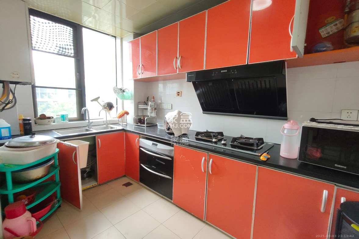 美林水郡 3室2厅2卫 2700.0元/月 美林水郡 3室2厅2卫 2700.0元/月室内图