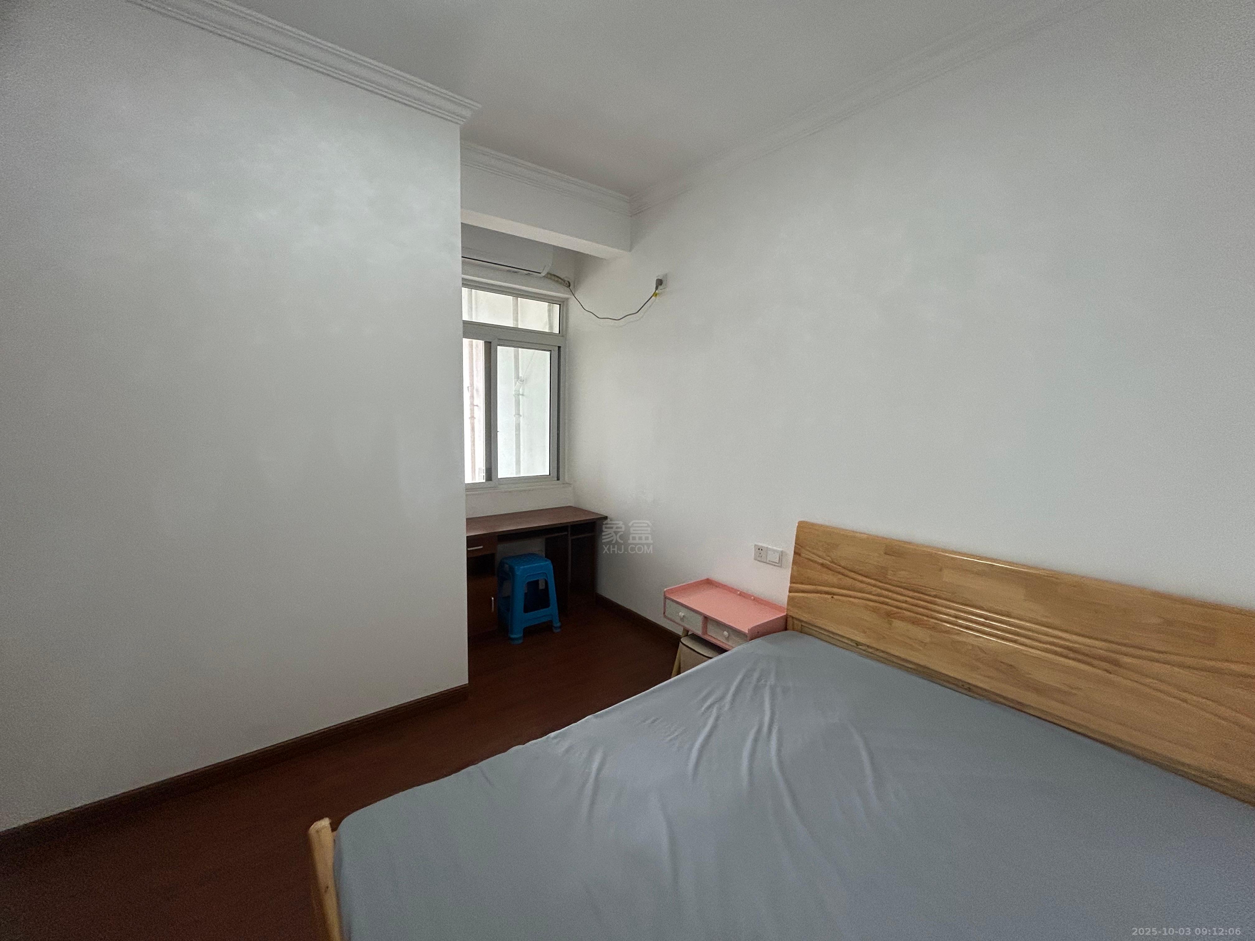 天泰喜梅小区 2室2厅1卫 1200.0元/月 天泰喜梅小区 2室2厅1卫 1200.0元/月室内图