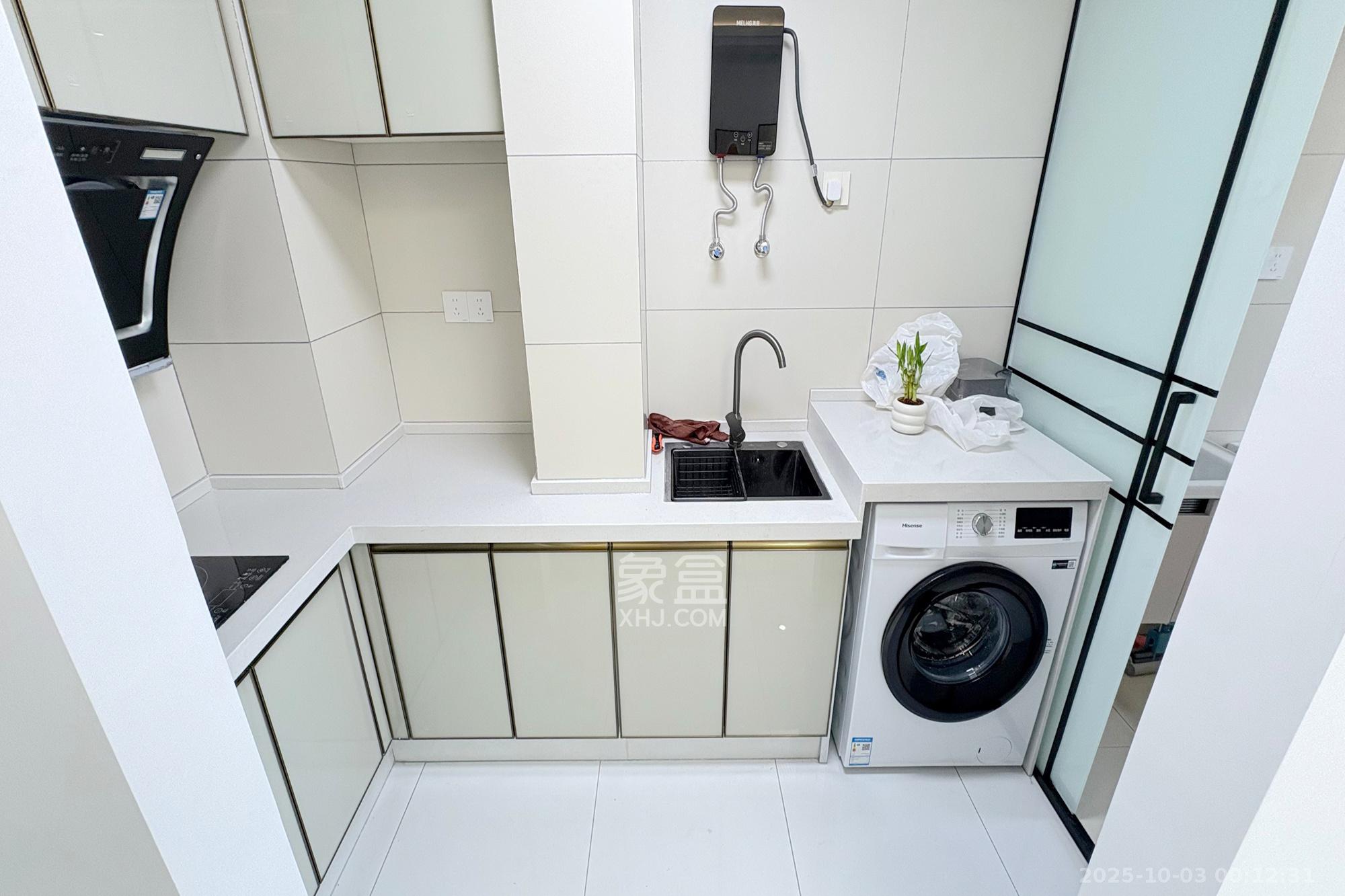 铂宫  1室1厅1卫    39.8万厨房