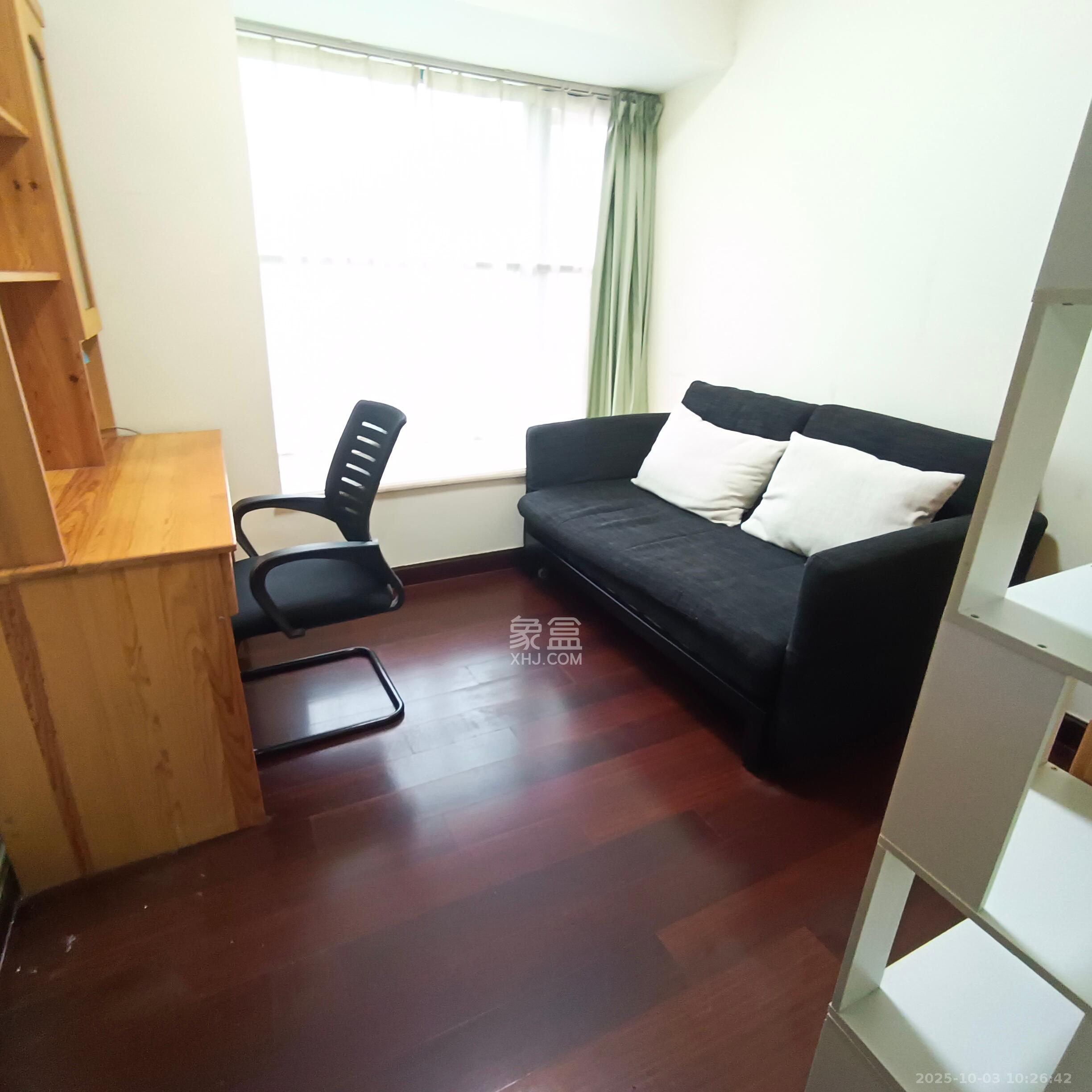 恒大雅苑 3室2厅1卫 2700.0元/月 恒大雅苑 3室2厅1卫 2700.0元/月室内图