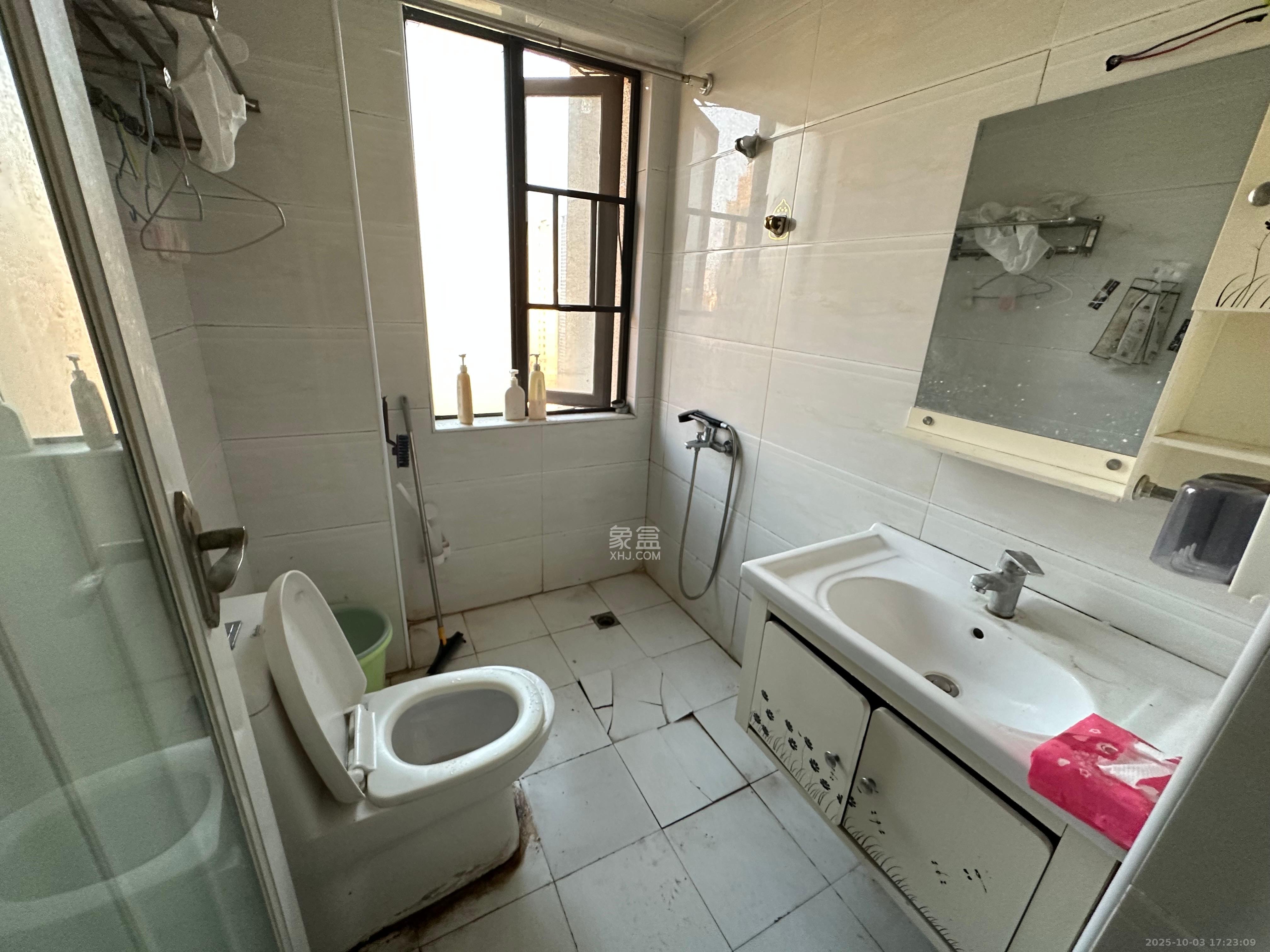 钰龙天下二期（钰龙佳园）  2室2厅1卫    1500.0元/月室内图