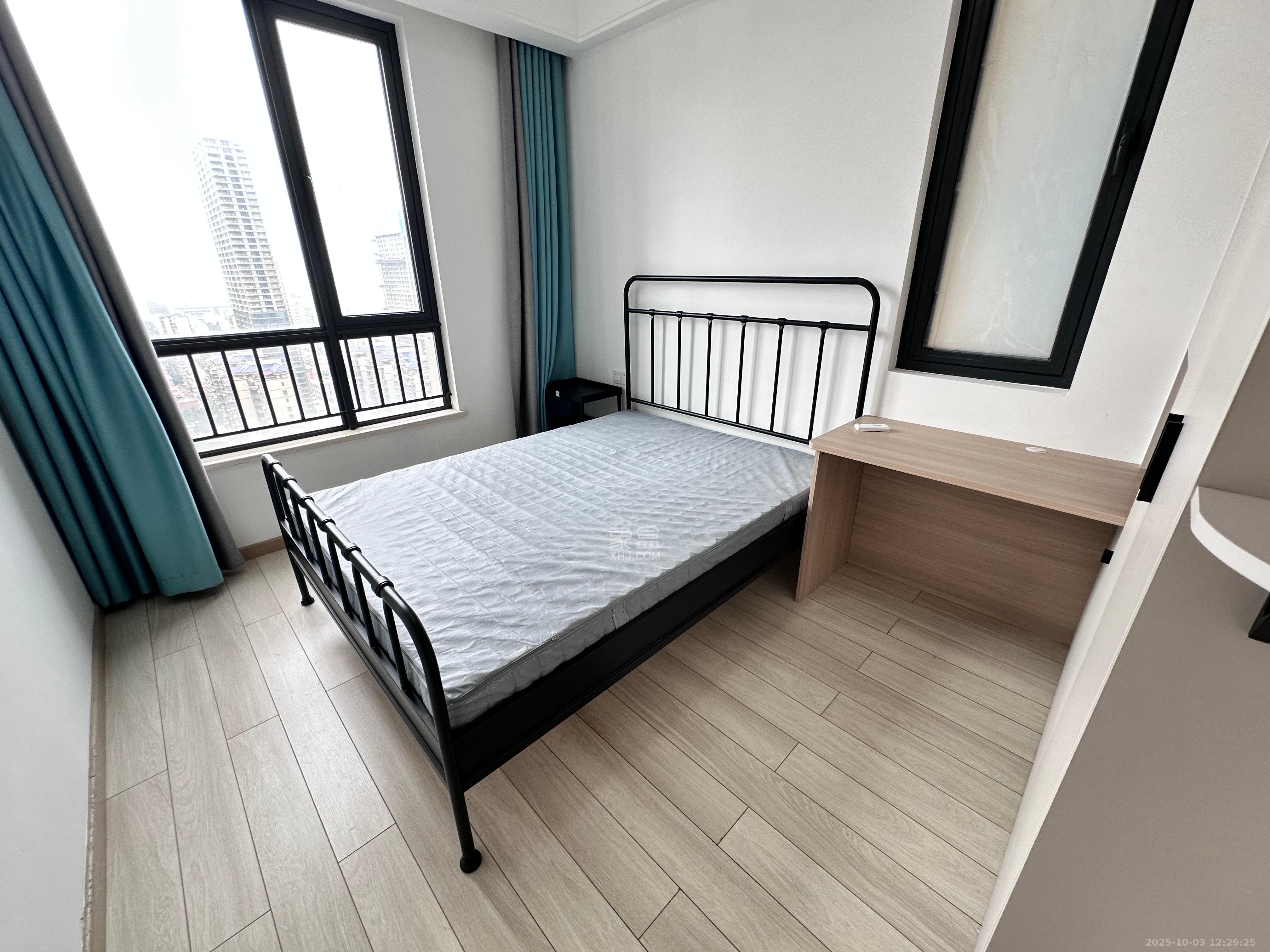 启迪协信中心  2室1厅1卫    2700.0元/月 启迪协信中心  2室1厅1卫    2700.0元/月室内图