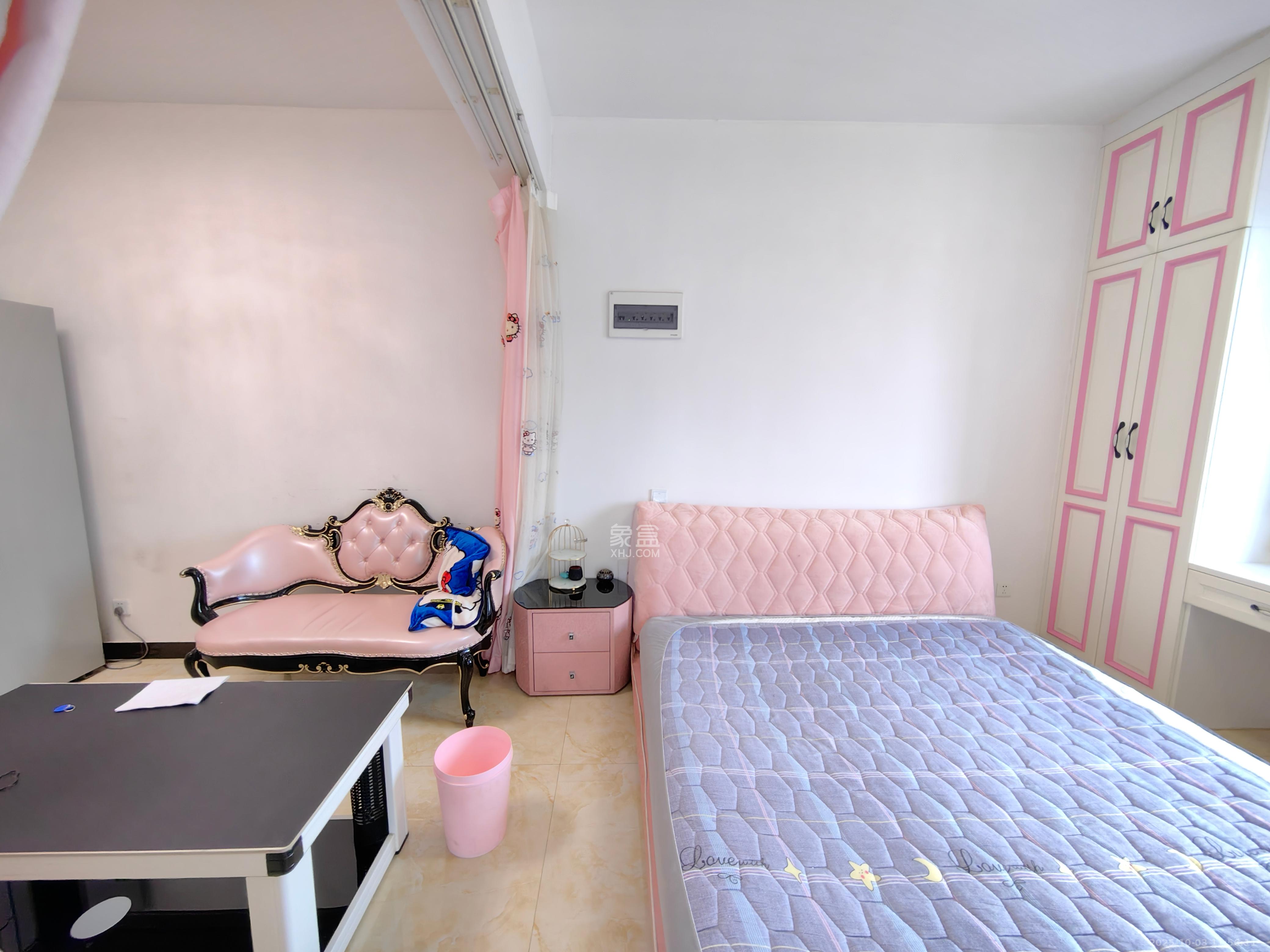 正旺国际铭城(正旺U公馆) 1室1厅1卫 1800.0元/月 正旺国际铭城(正旺U公馆) 1室1厅1卫 1800.0元/月室内图