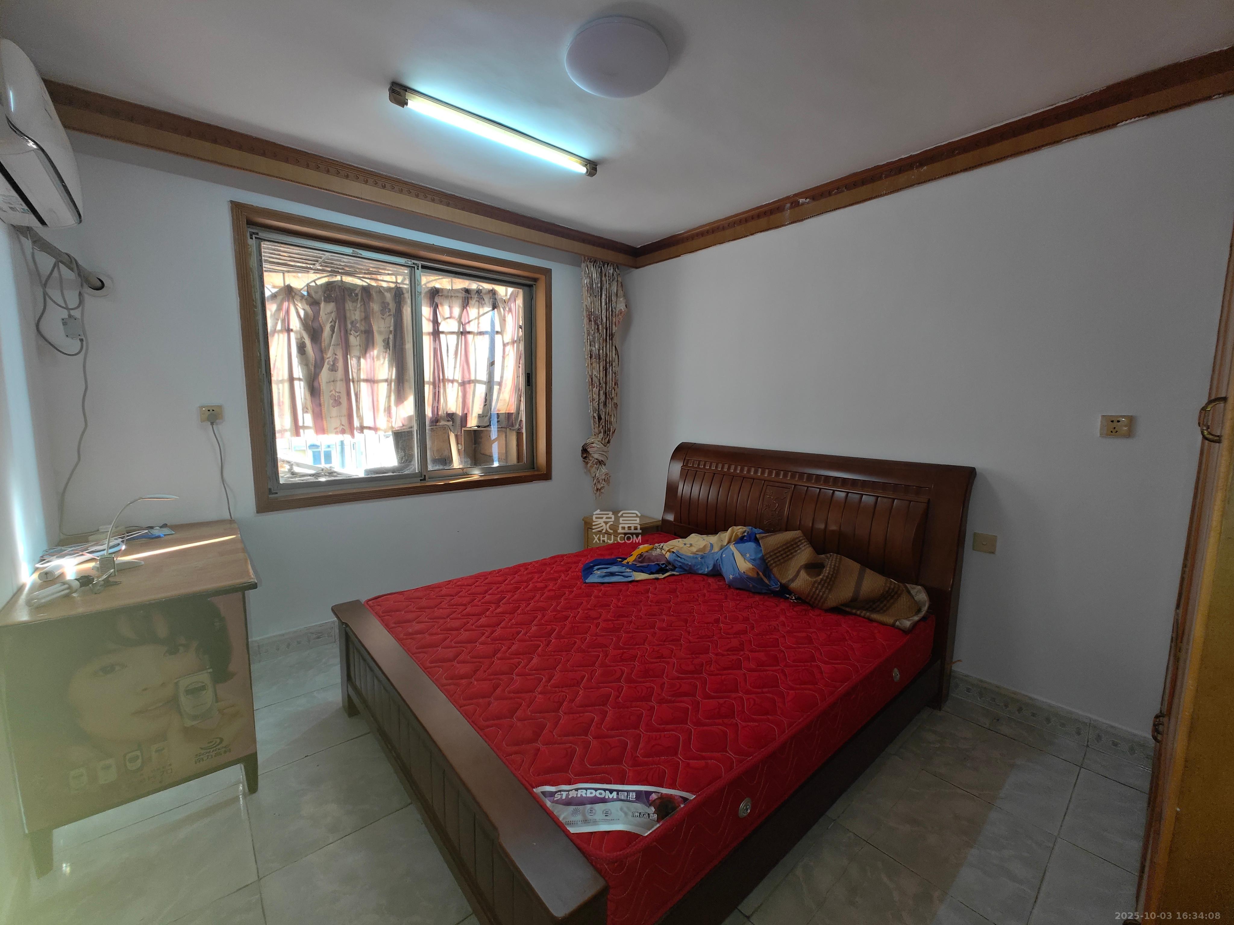 新天小区  2室2厅1卫    1500.0元/月室内图