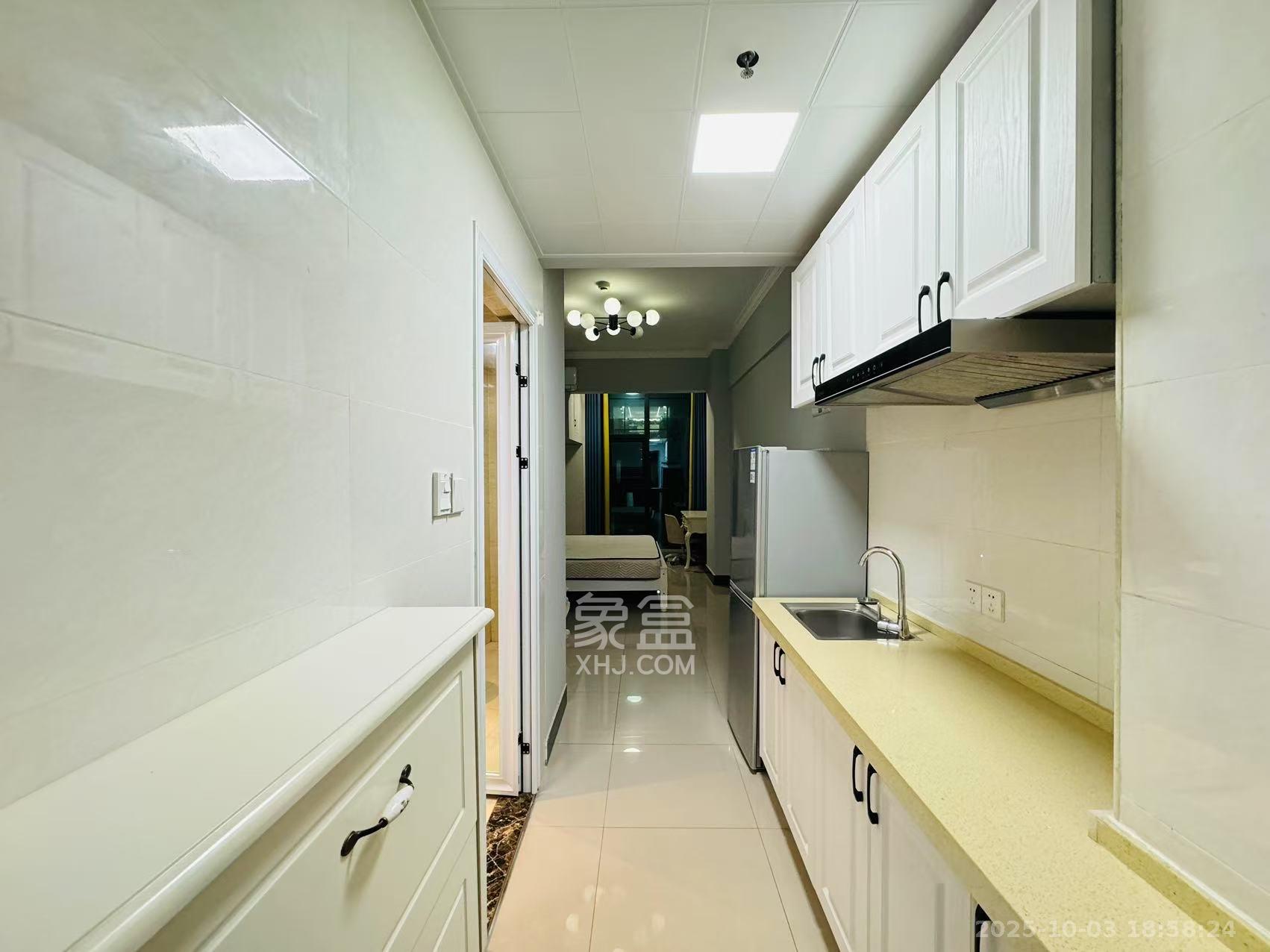 东盈商业广场（华泉城市广场）  1室1厅1卫    1800.0元/月室内图