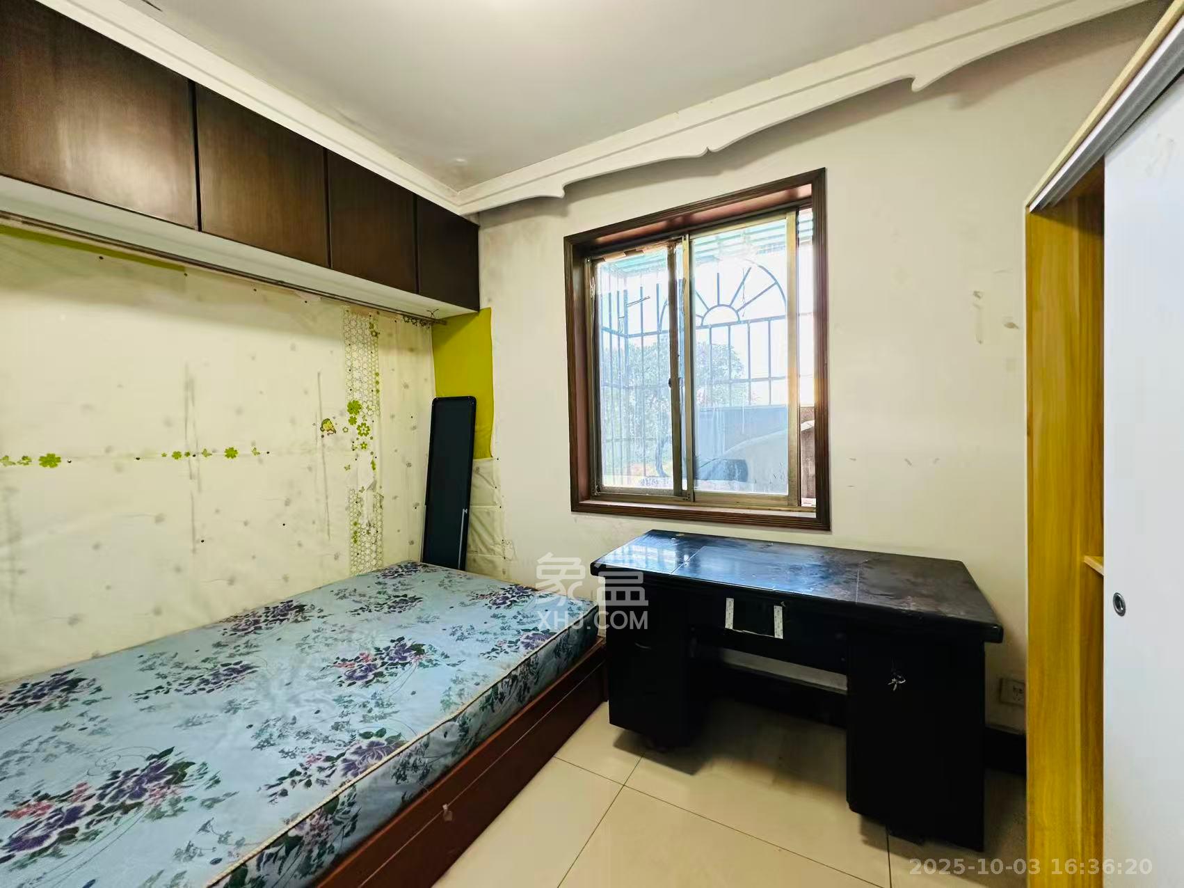 丽都苑 3室2厅1卫 1500.0元/月 丽都苑 3室2厅1卫 1500.0元/月室内图