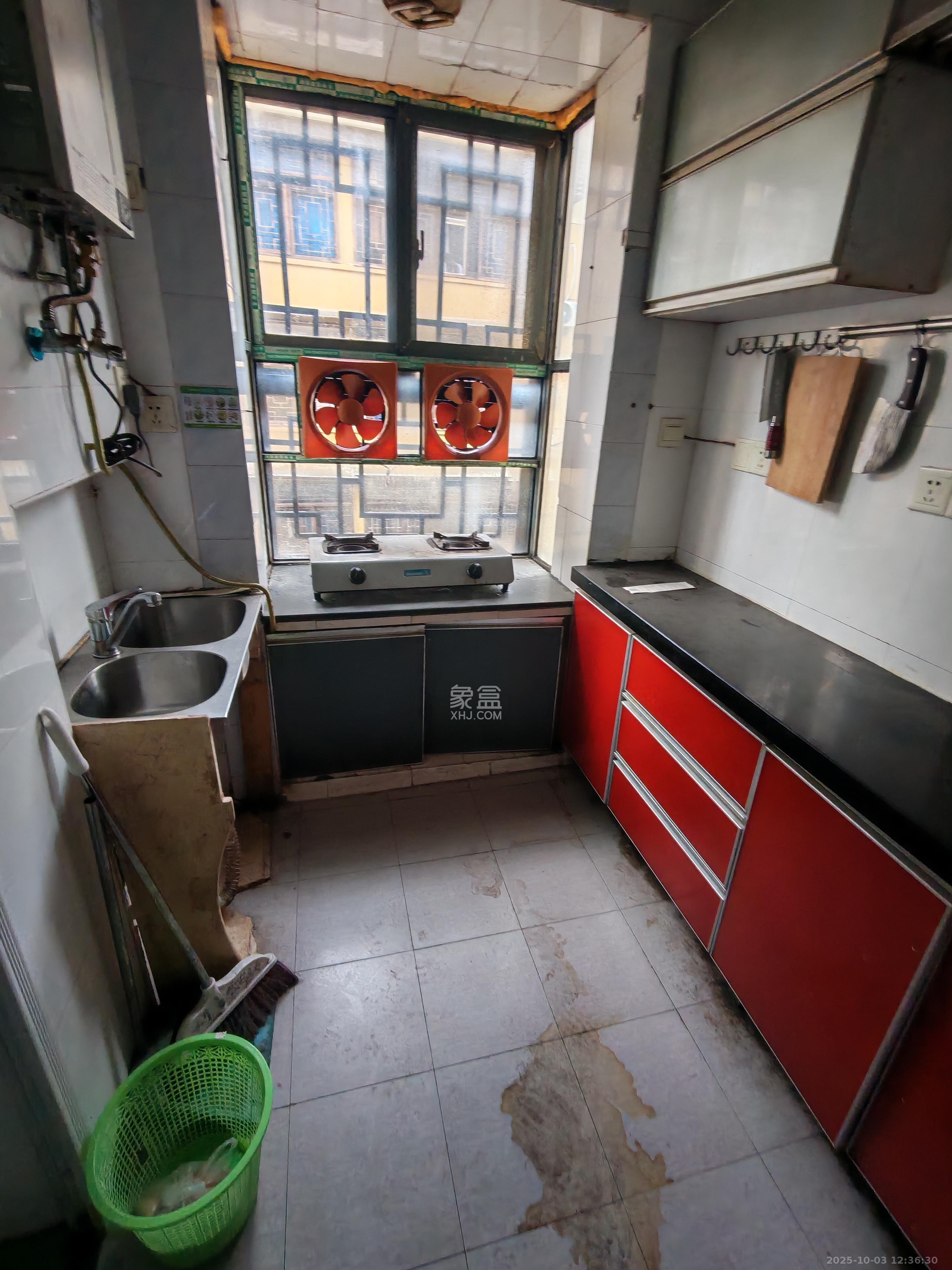 文艺路散盘 1室0厅0卫 2000.0元/月 文艺路散盘 1室0厅0卫 2000.0元/月室内图