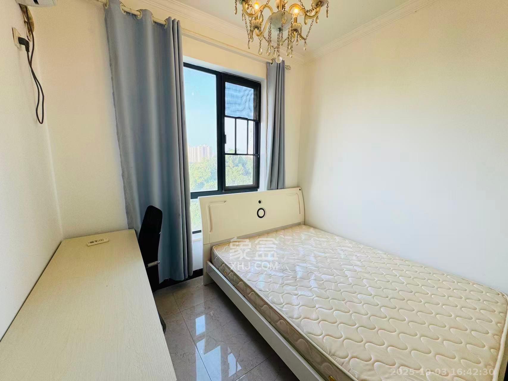 乾城(兴旺乾城) 1室2厅1卫 2700.0元/月 乾城(兴旺乾城) 1室2厅1卫 2700.0元/月室内图