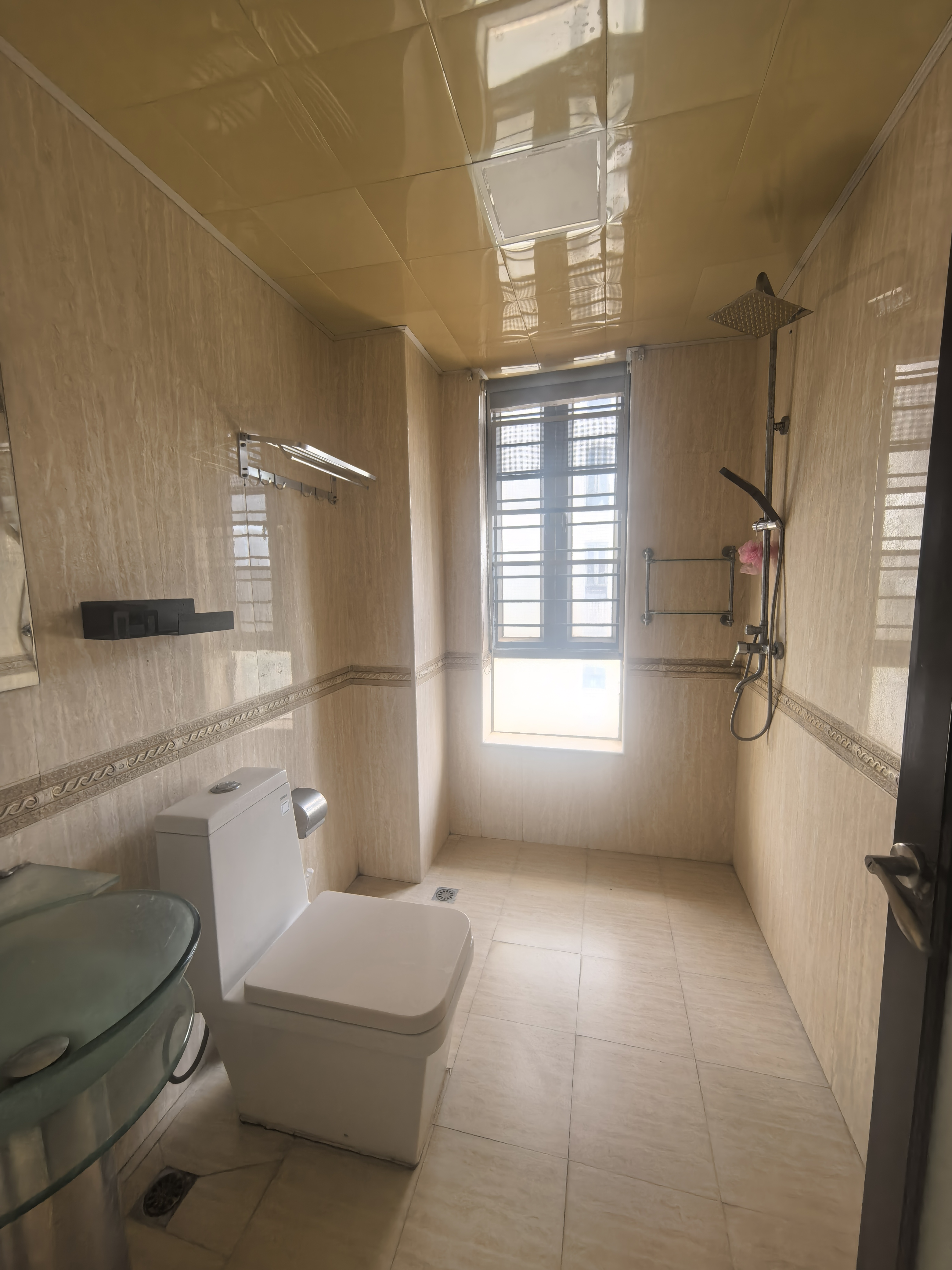 海岸壹号 3室2厅2卫 4500.0元/月 海岸壹号 3室2厅2卫 4500.0元/月室内图