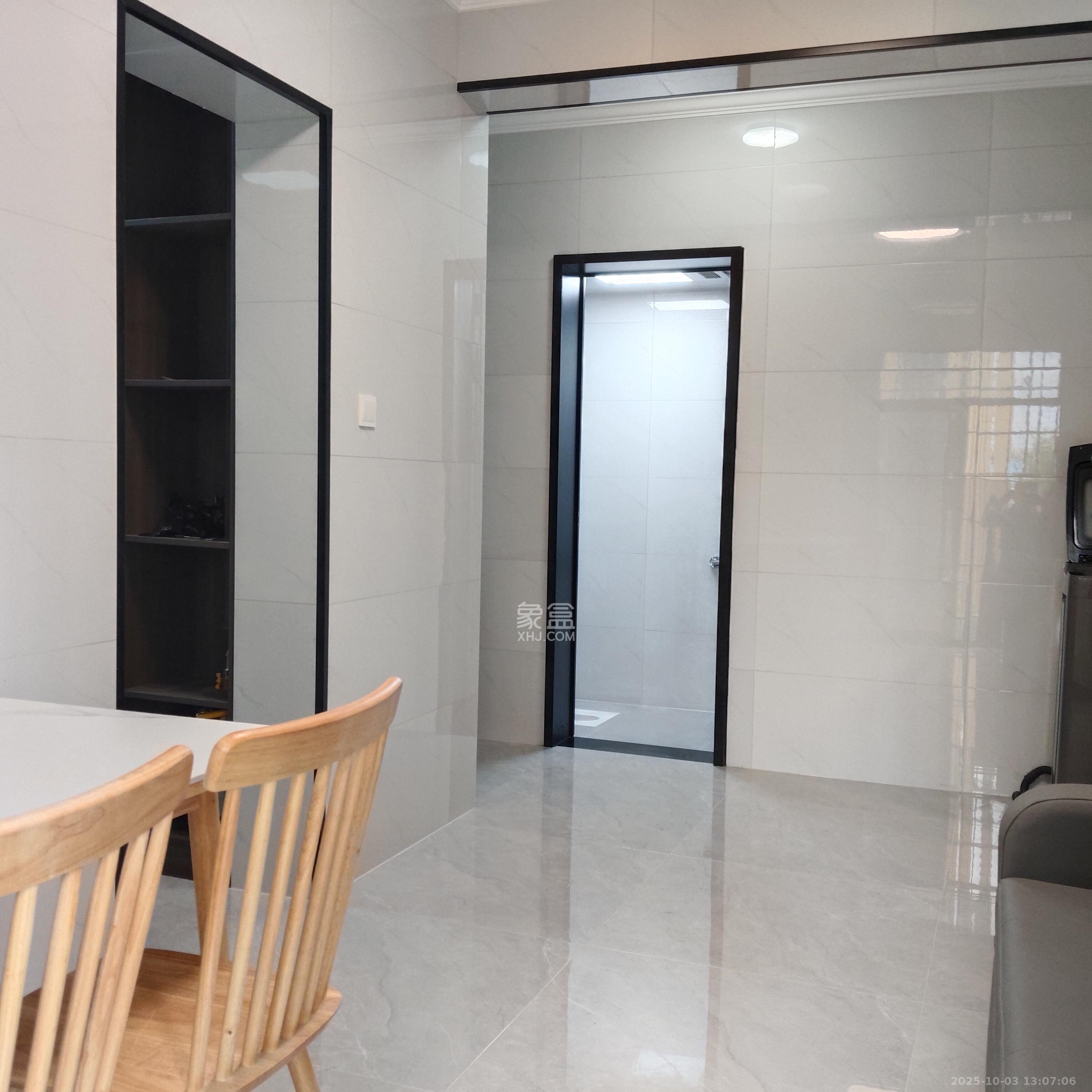 和润园三期 1室1厅1卫 1700.00元/月 和润园三期 1室1厅1卫 1700.00元/月室内图