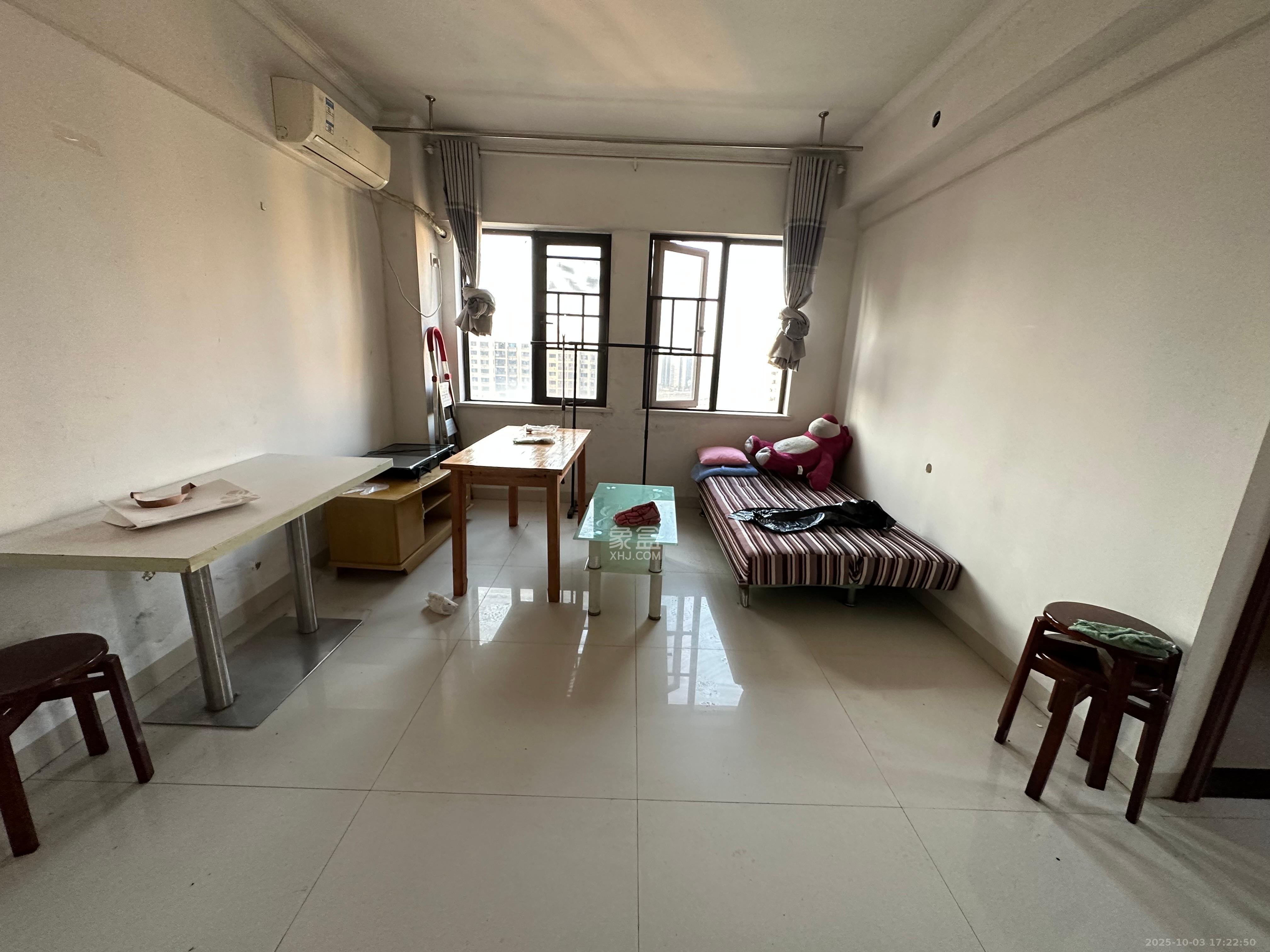 钰龙天下二期（钰龙佳园）  2室2厅1卫    1500.0元/月