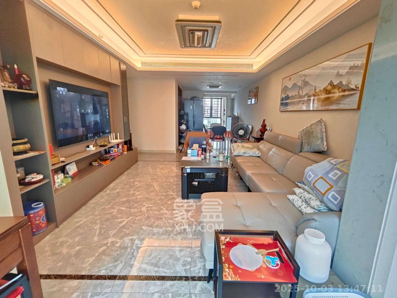 绿地长沙城际空间站(柏仕佳苑) 4室2厅1卫 5000.0元/月 绿地长沙城际空间站(柏仕佳苑) 4室2厅1卫 5000.0元/月室内图