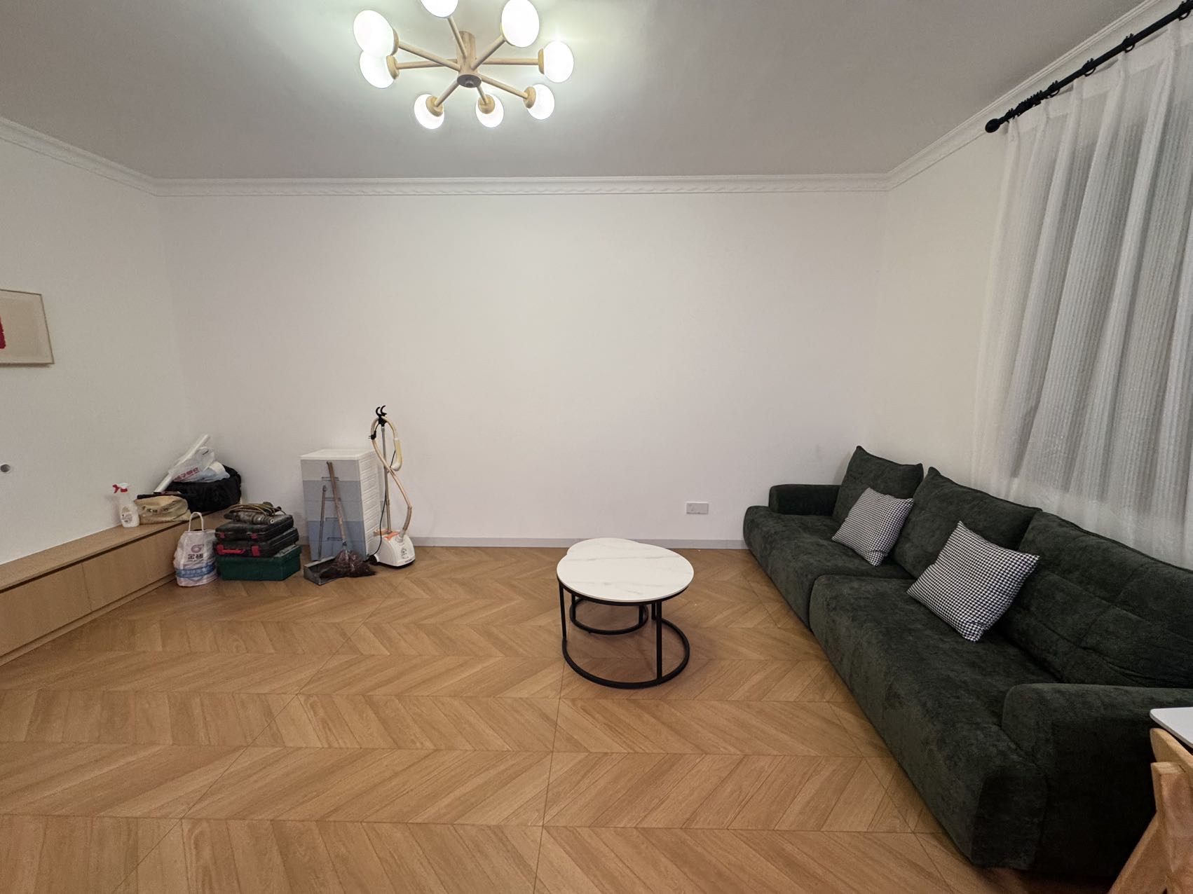 莲湖大厦 3室2厅1卫 2800.0元/月 莲湖大厦 3室2厅1卫 2800.0元/月户型图