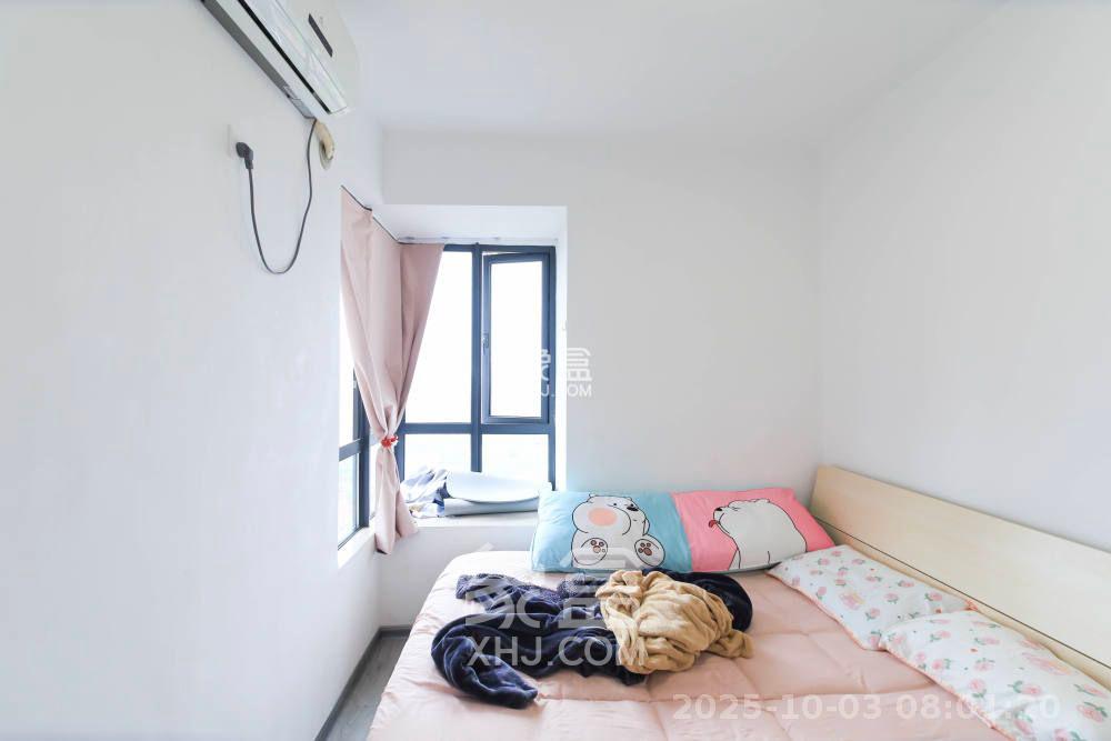 创元时代(成兴景苑) 3室2厅1卫 2300.0元/月 创元时代(成兴景苑) 3室2厅1卫 2300.0元/月室内图