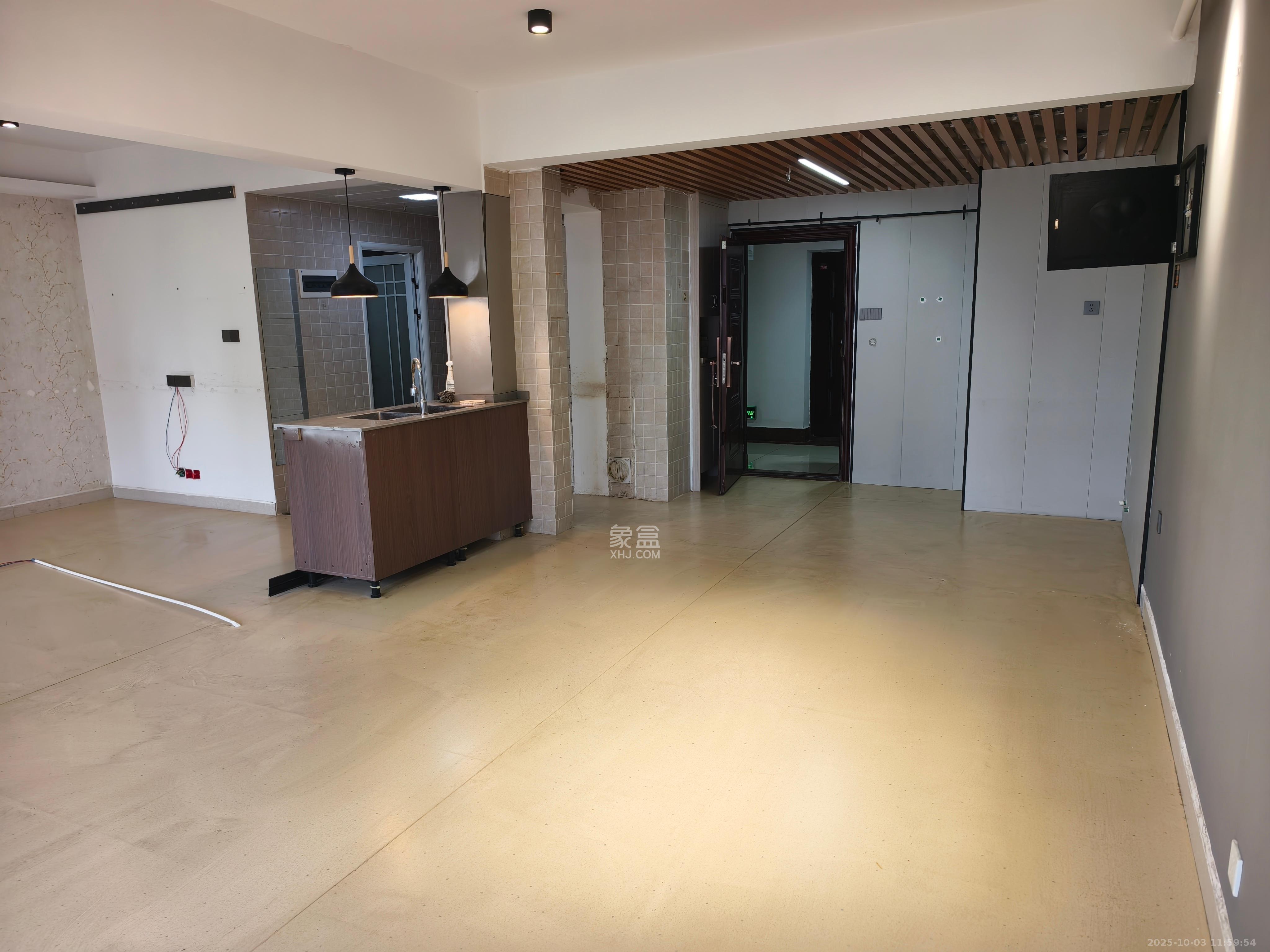 钰龙天下二期(钰龙佳园) 1室1厅1卫 2100.0元/月 钰龙天下二期(钰龙佳园) 1室1厅1卫 2100.0元/月室内图