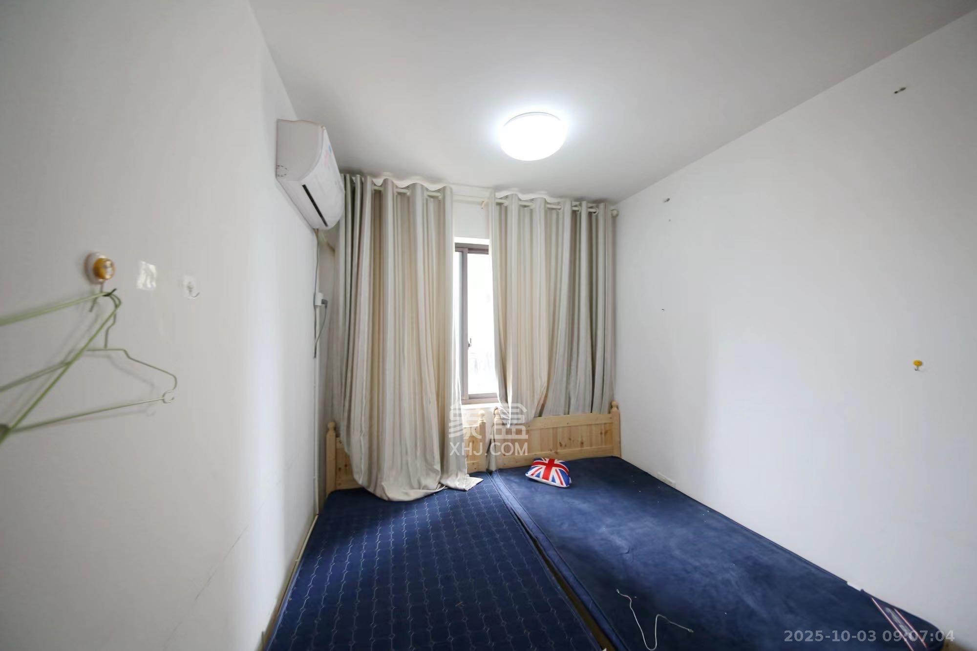 雨花公馆(紫苔名苑)  3室2厅2卫    2500.0元/月室内图