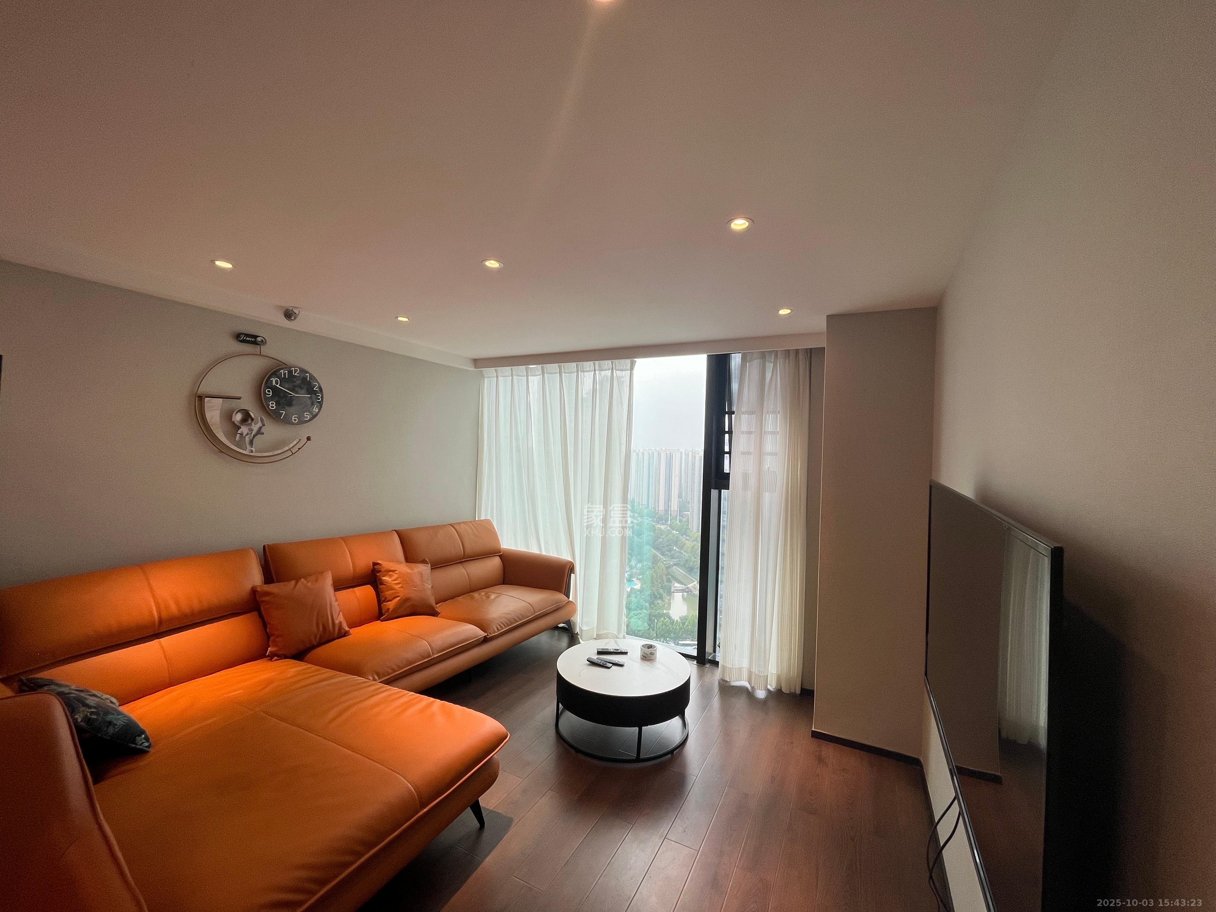 达美寰宇中心 2室1厅1卫 2200.0元/月 达美寰宇中心 2室1厅1卫 2200.0元/月室内图