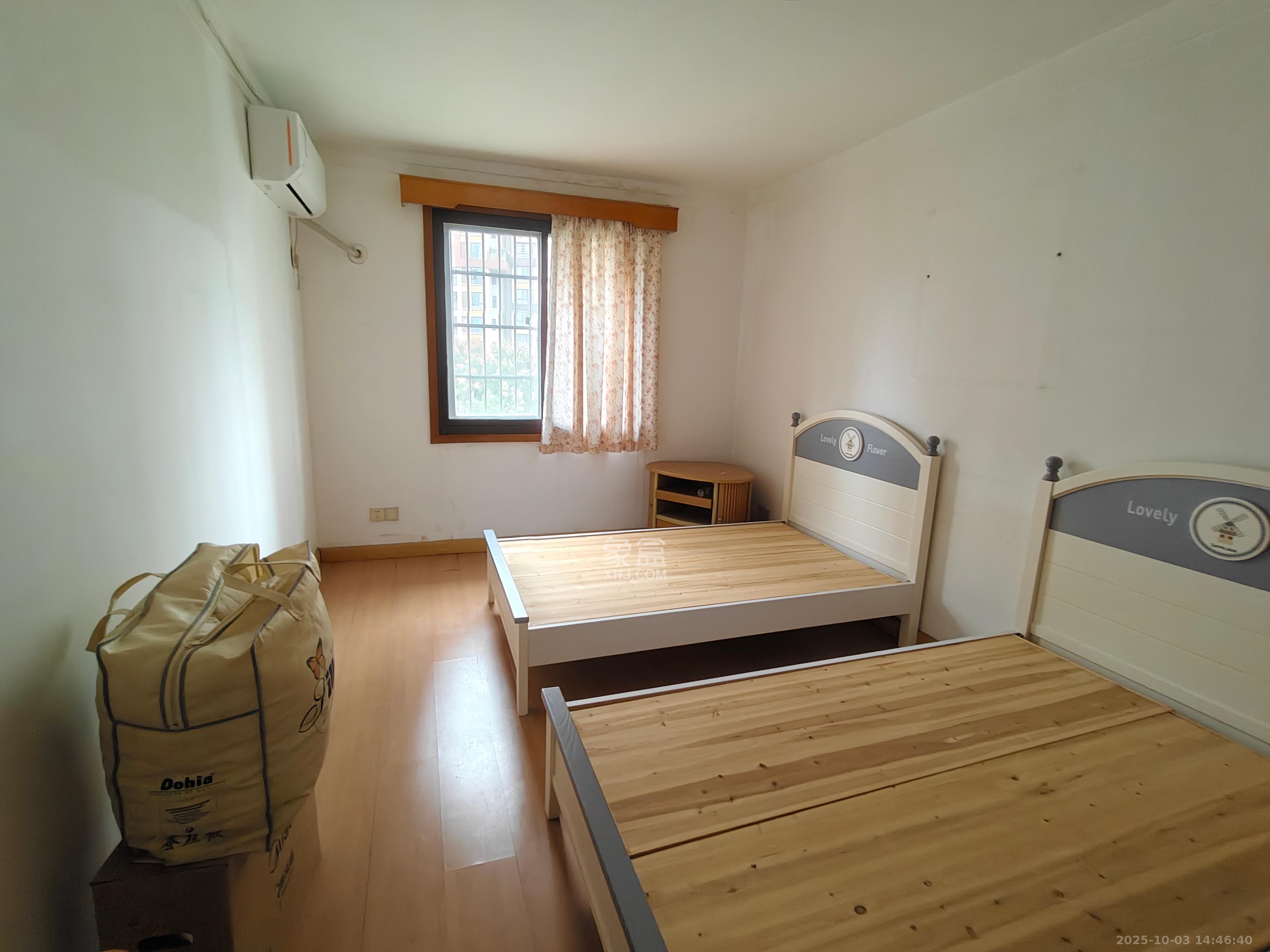 咸嘉新村嘉文苑  4室2厅2卫    2600.0元/月 咸嘉新村嘉文苑  4室2厅2卫    2600.0元/月室内图