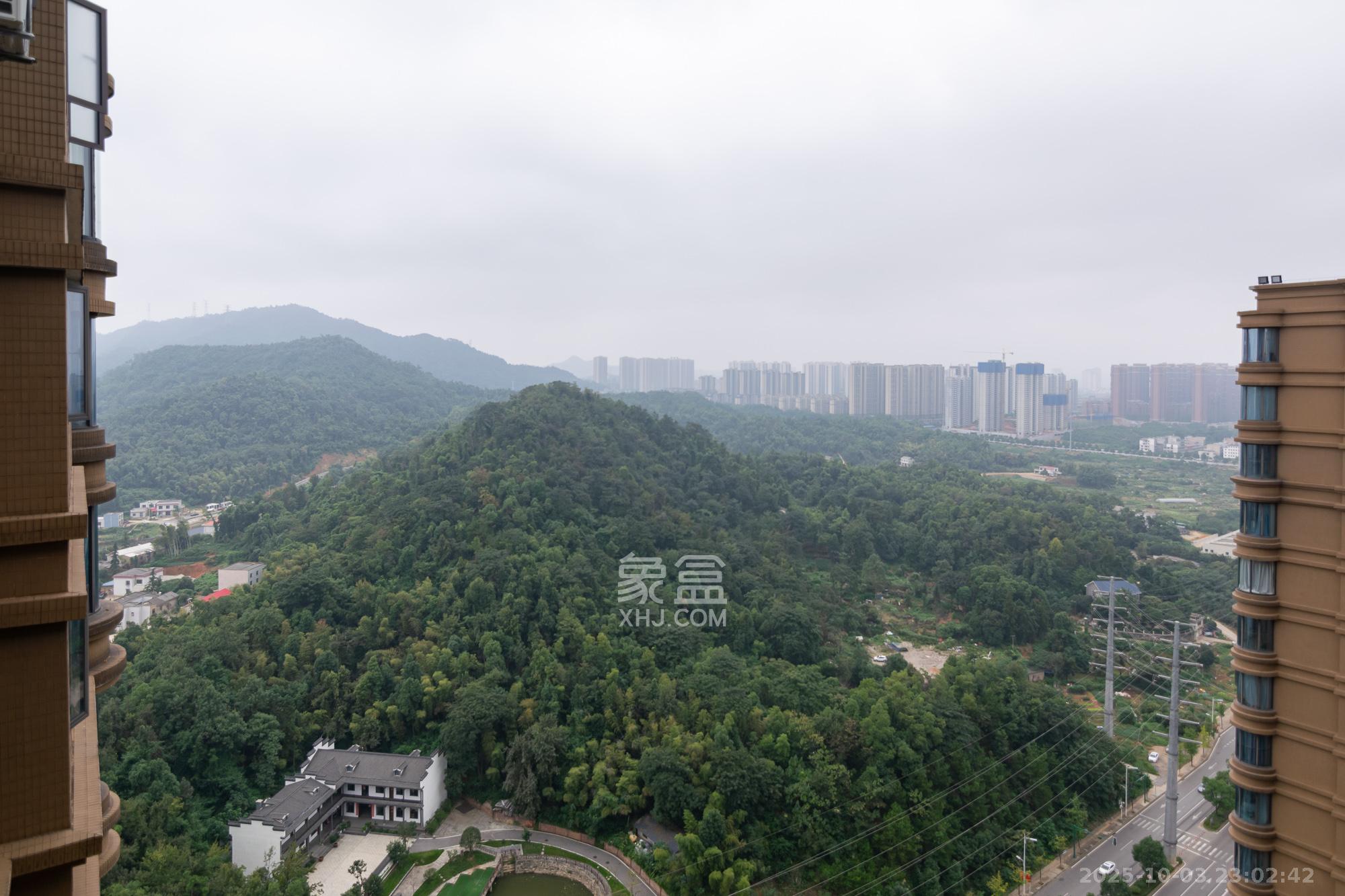 润和美郡（润和紫郡五期）  4室2厅2卫    132.8万其他