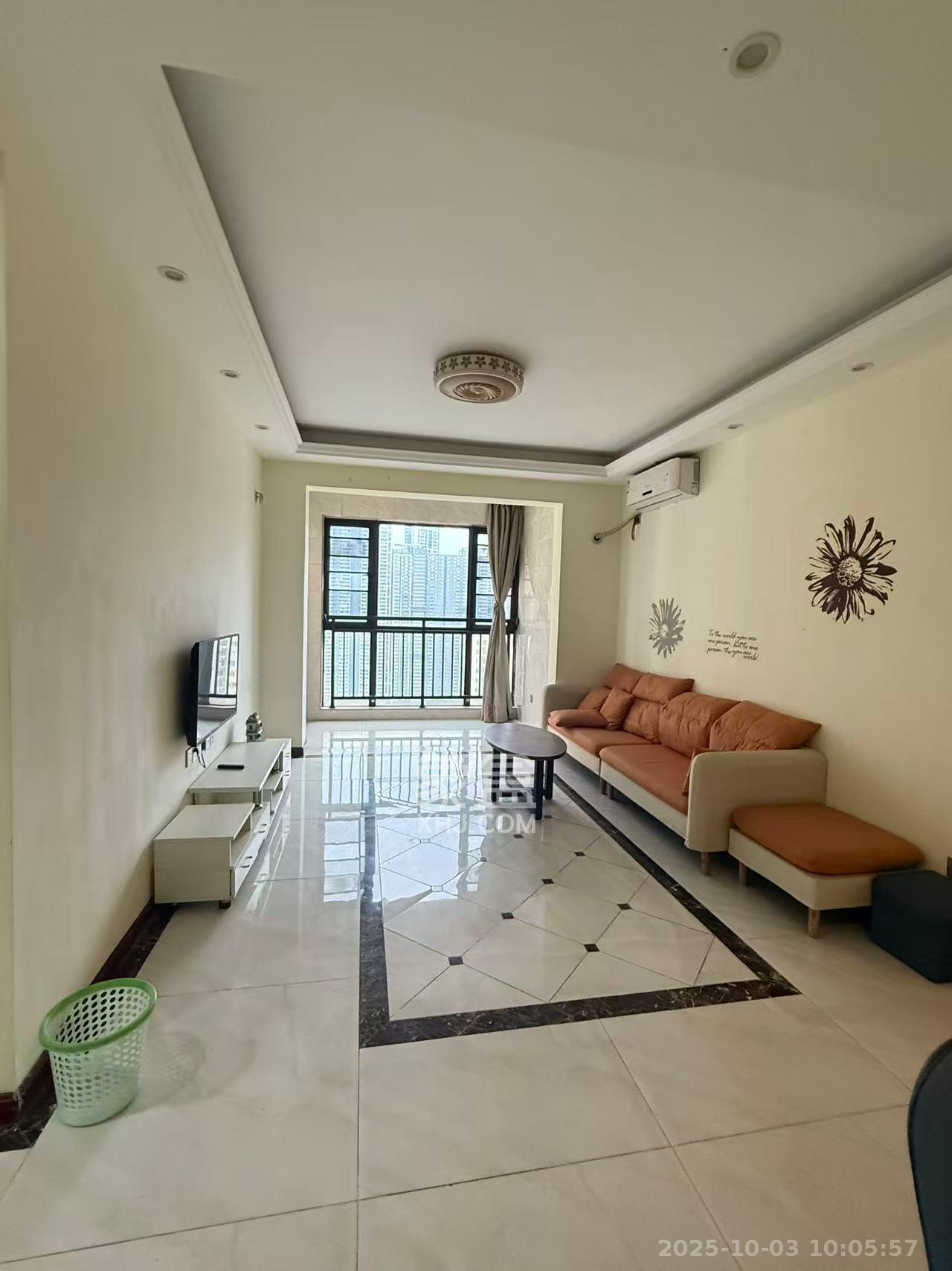 世茂外滩里(世茂铂翠湾三期) 3室2厅1卫 2800.0元/月 世茂外滩里(世茂铂翠湾三期) 3室2厅1卫 2800.0元/月室内图