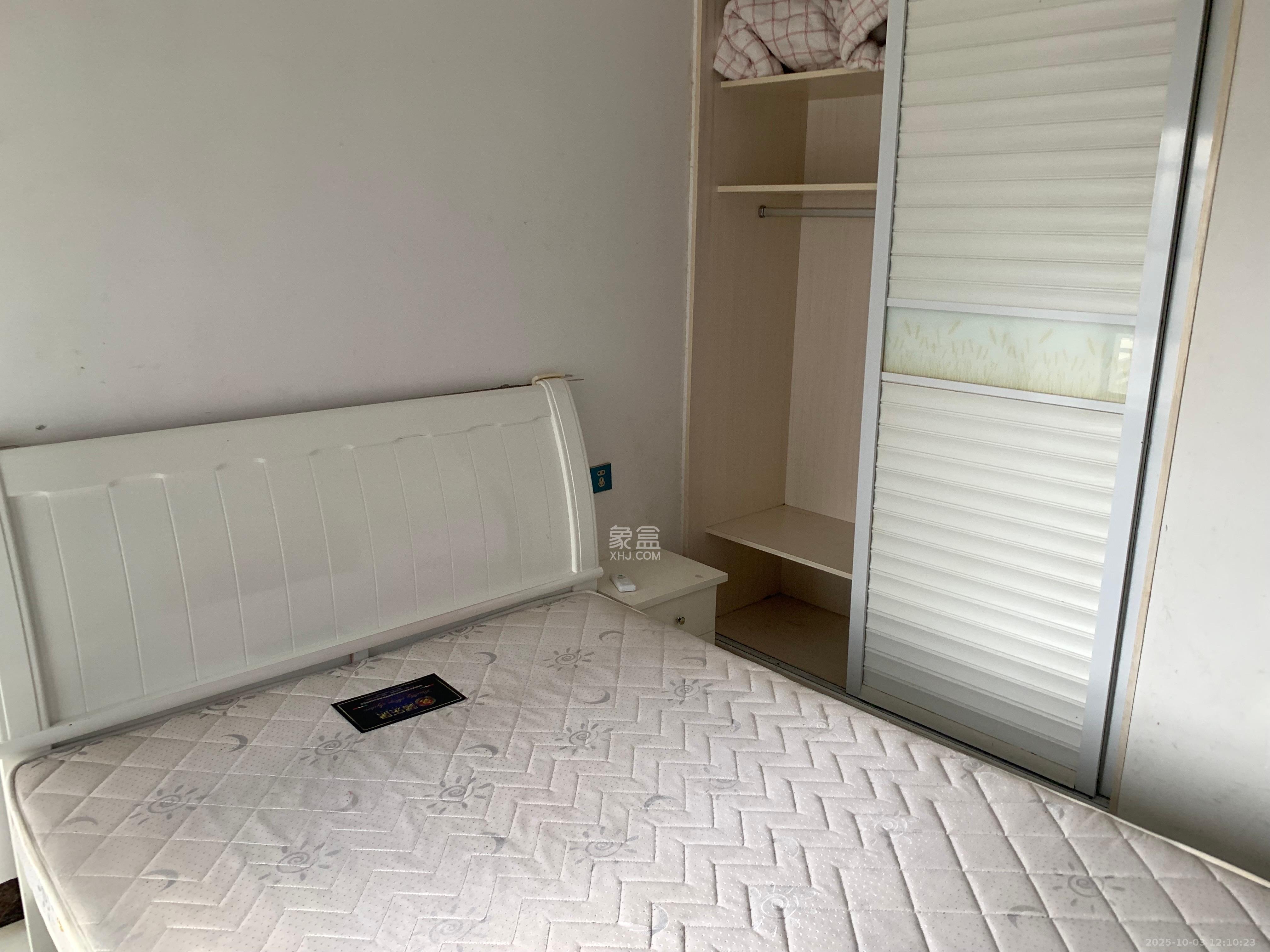 和隆花半里  1室0厅1卫    1300.0元/月室内图