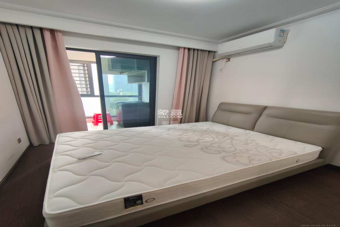 中国铁建湘语梅溪 3室2厅2卫 2800.0元/月 中国铁建湘语梅溪 3室2厅2卫 2800.0元/月室内图