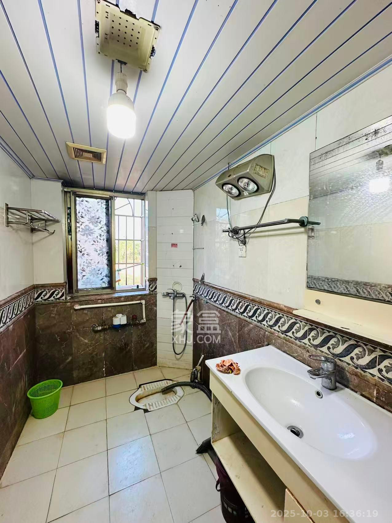 丽都苑 3室2厅1卫 1500.0元/月 丽都苑 3室2厅1卫 1500.0元/月室内图