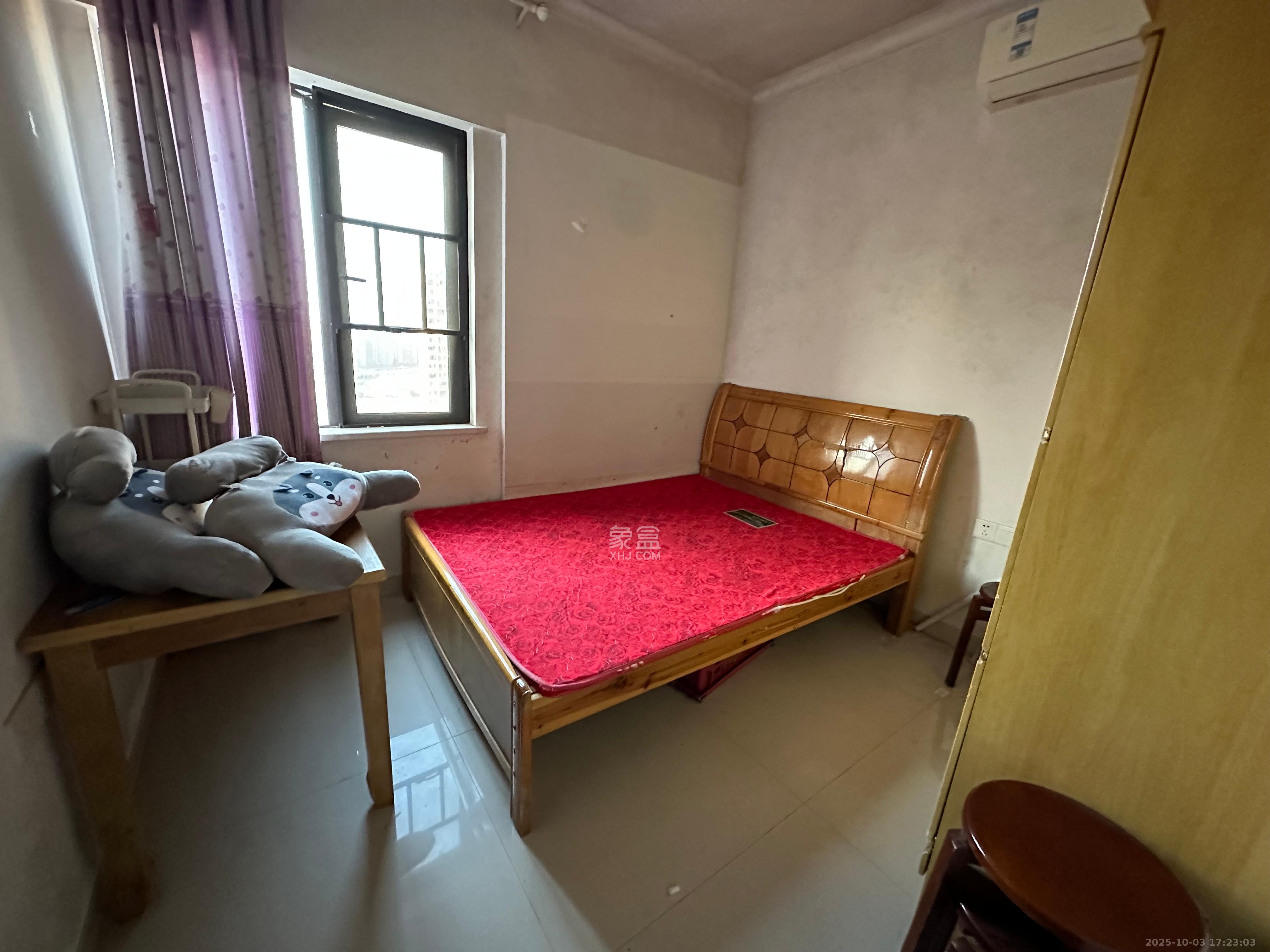 钰龙天下二期（钰龙佳园）  2室2厅1卫    1500.0元/月室内图