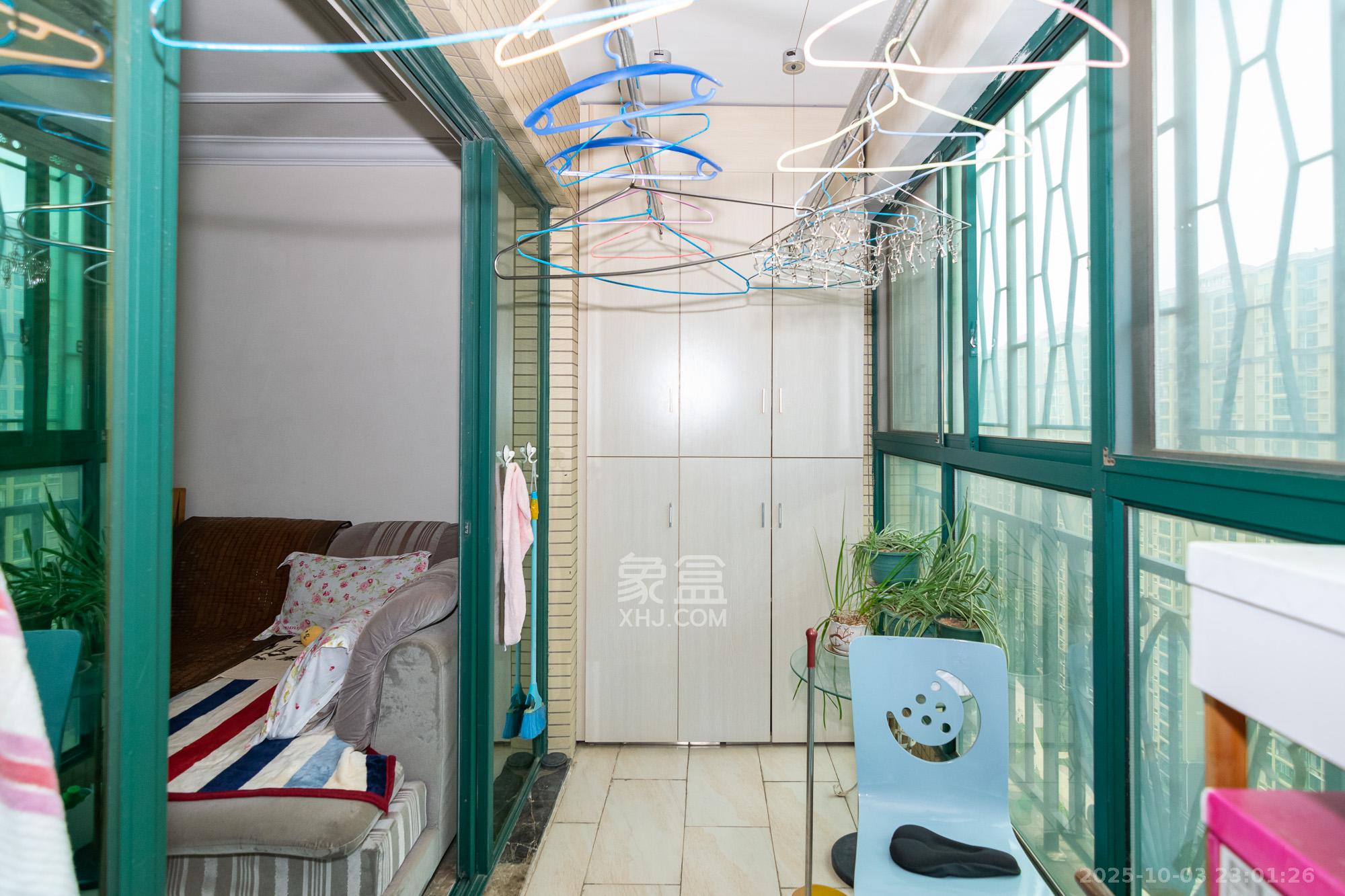 富基世纪公园 3室2厅1卫 58.8万 富基世纪公园 3室2厅1卫 58.8万阳台