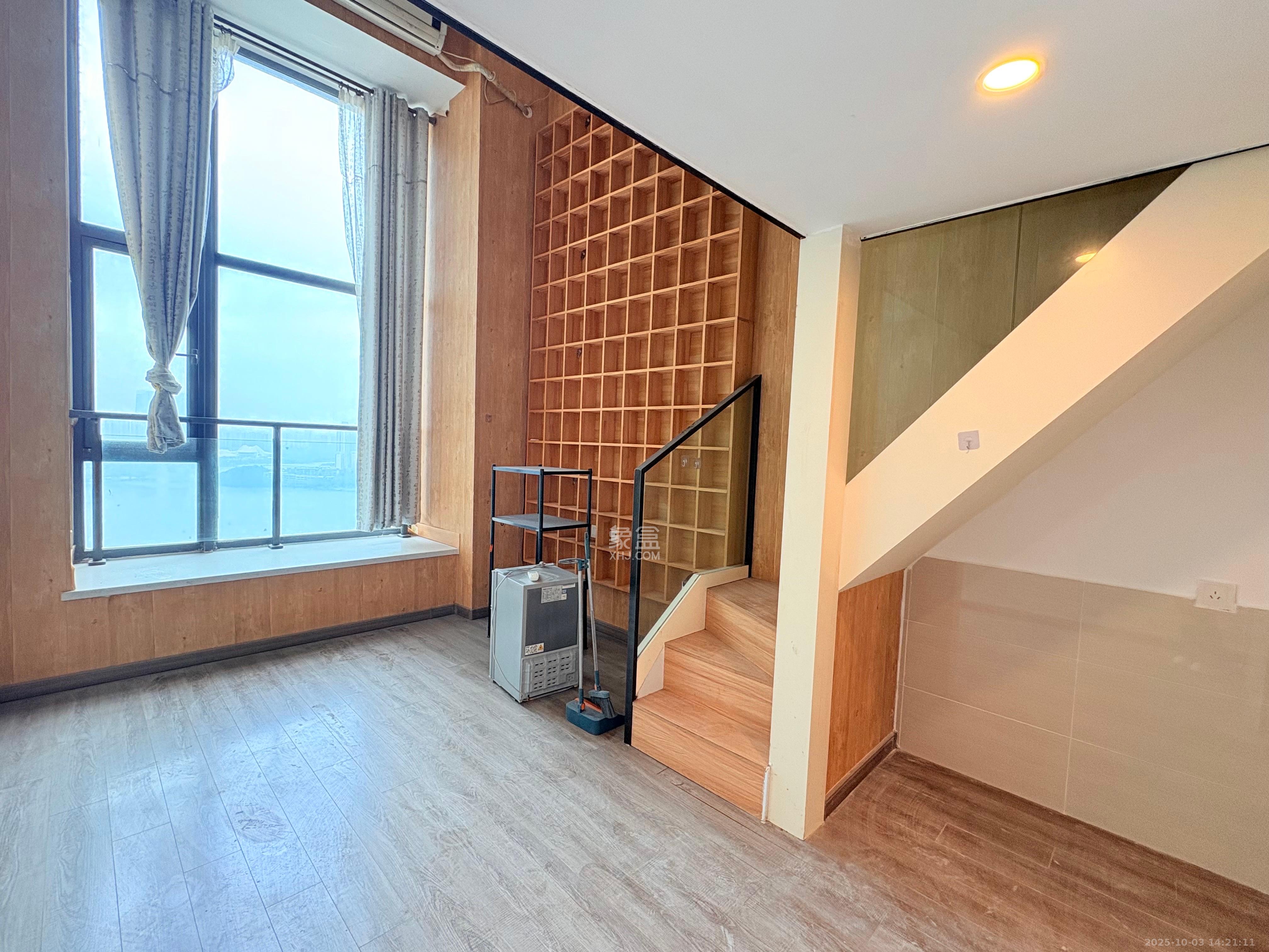 卓越浅水湾 1室1厅1卫 1500.0元/月 卓越浅水湾 1室1厅1卫 1500.0元/月室内图