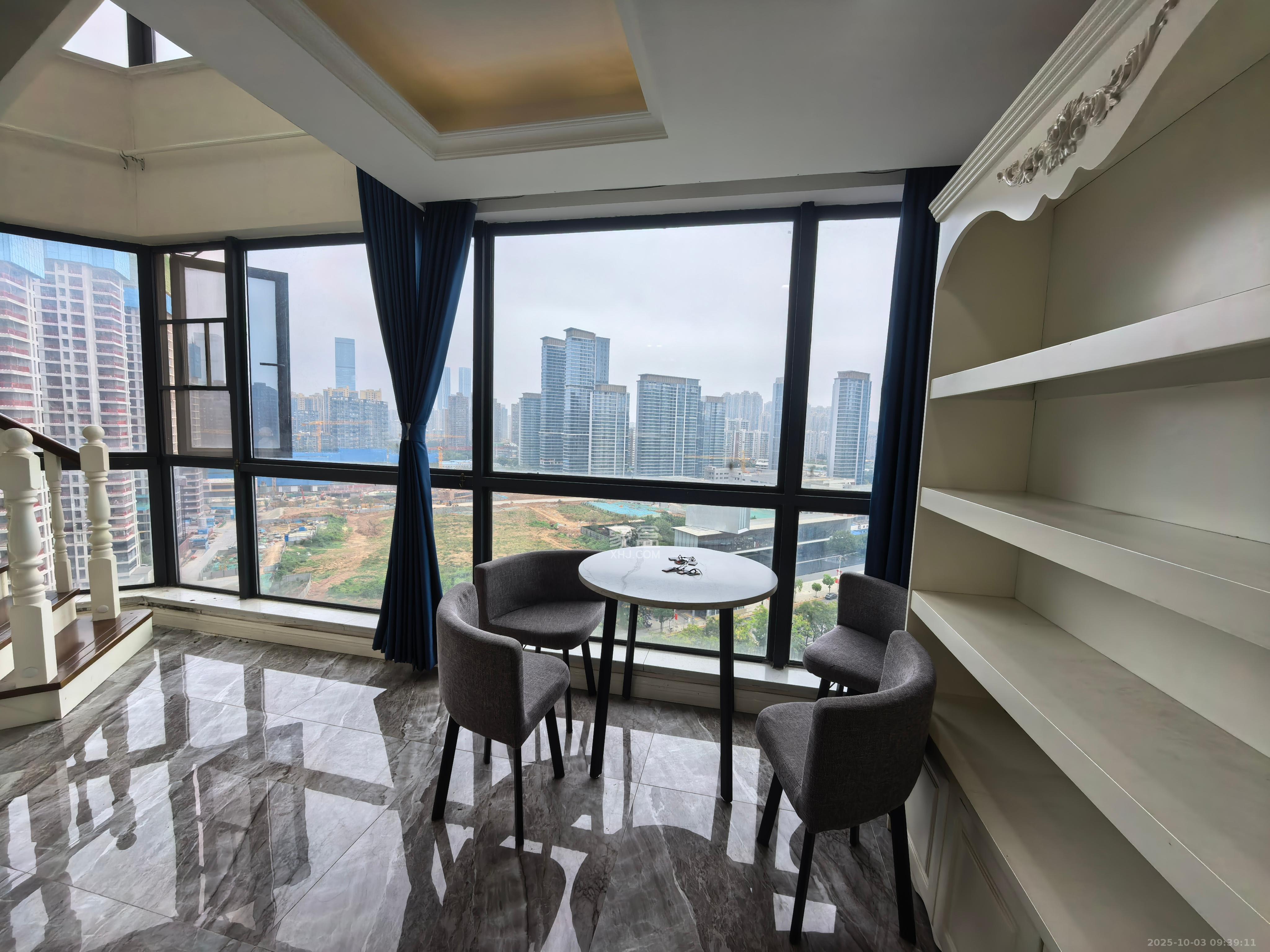 京武浪琴山一、二期 1室0厅0卫 4000.0元/月 京武浪琴山一、二期 1室0厅0卫 4000.0元/月室内图