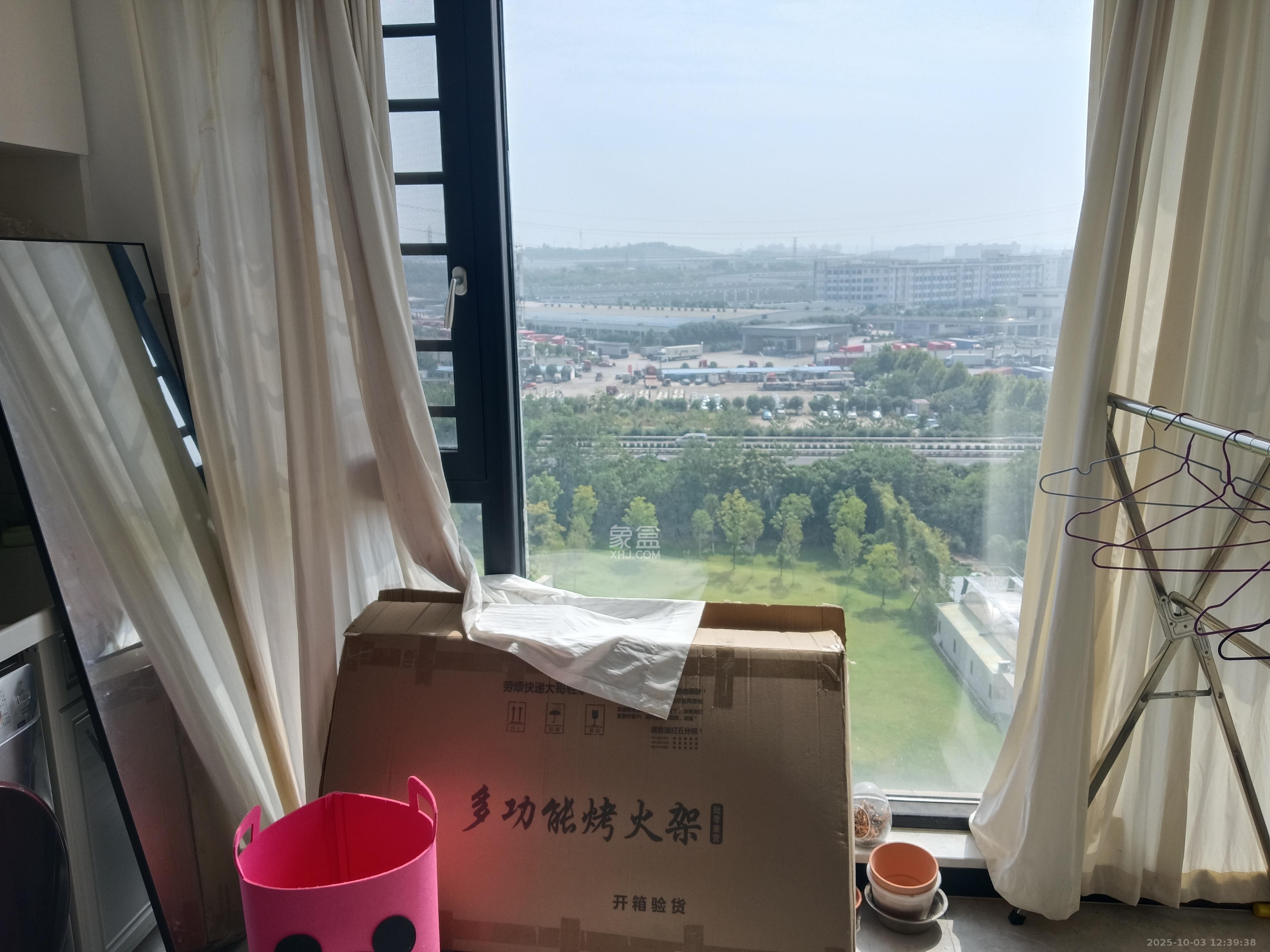 中建嘉和城  3室2厅1卫    2400.0元/月 中建嘉和城  3室2厅1卫    2400.0元/月室内图