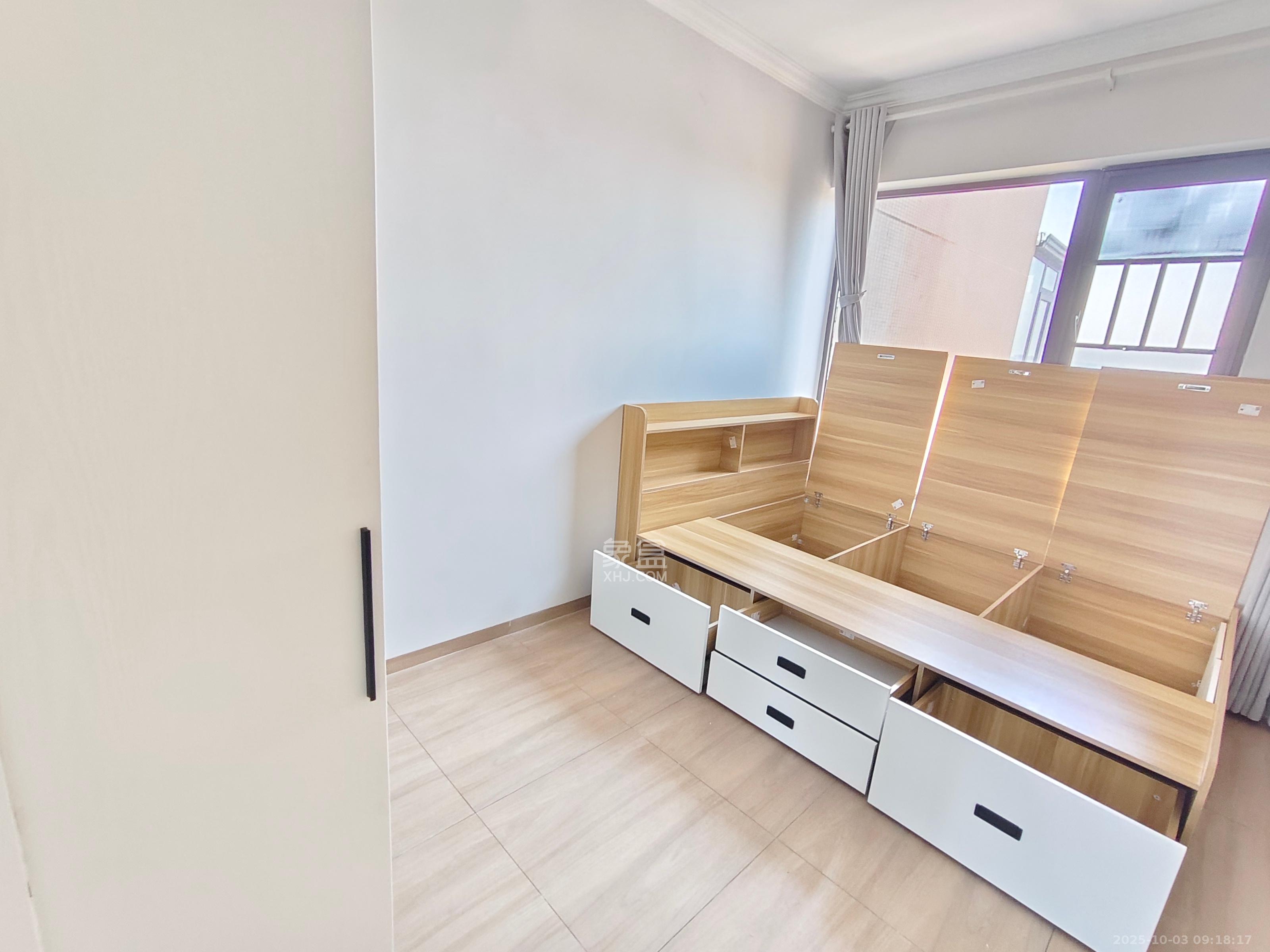 洋湖18克拉(旷远洋湖18克拉)  3室2厅2卫    2800.0元/月 洋湖18克拉(旷远洋湖18克拉)  3室2厅2卫    2800.0元/月室内图