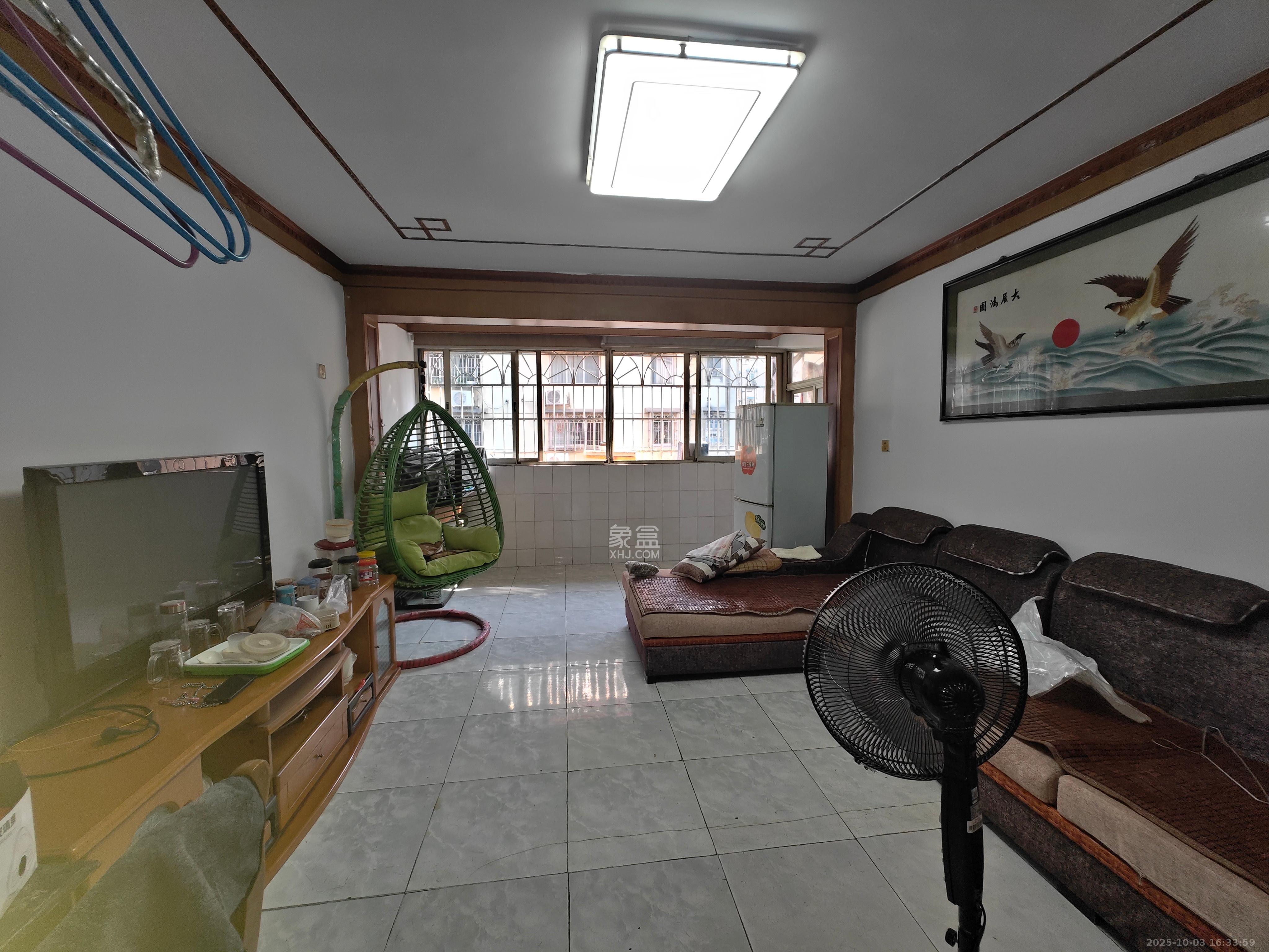 新天小区  2室2厅1卫    1500.0元/月