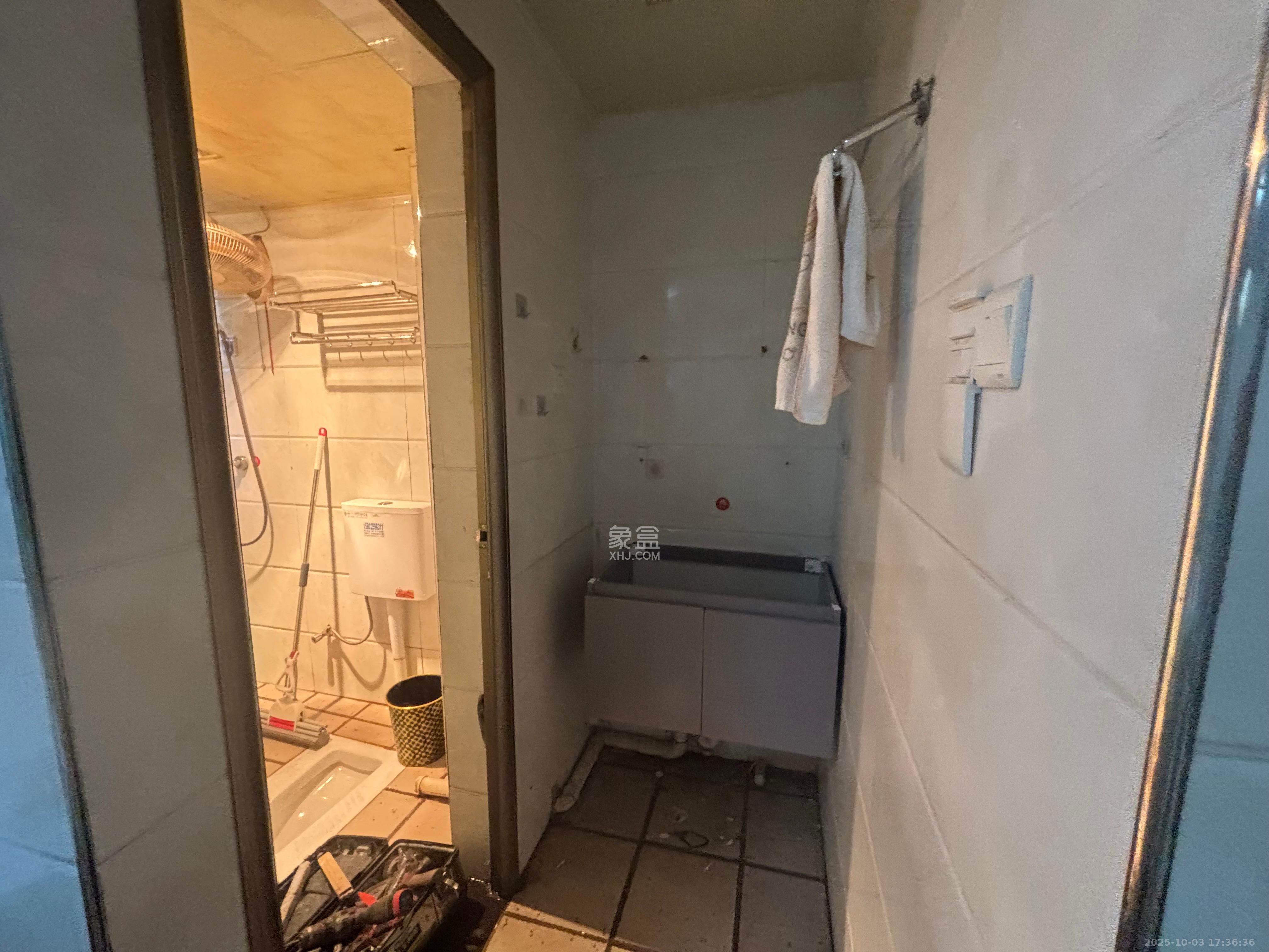 东岸梅园小区 4室2厅2卫 3000.0元/月 东岸梅园小区 4室2厅2卫 3000.0元/月室内图