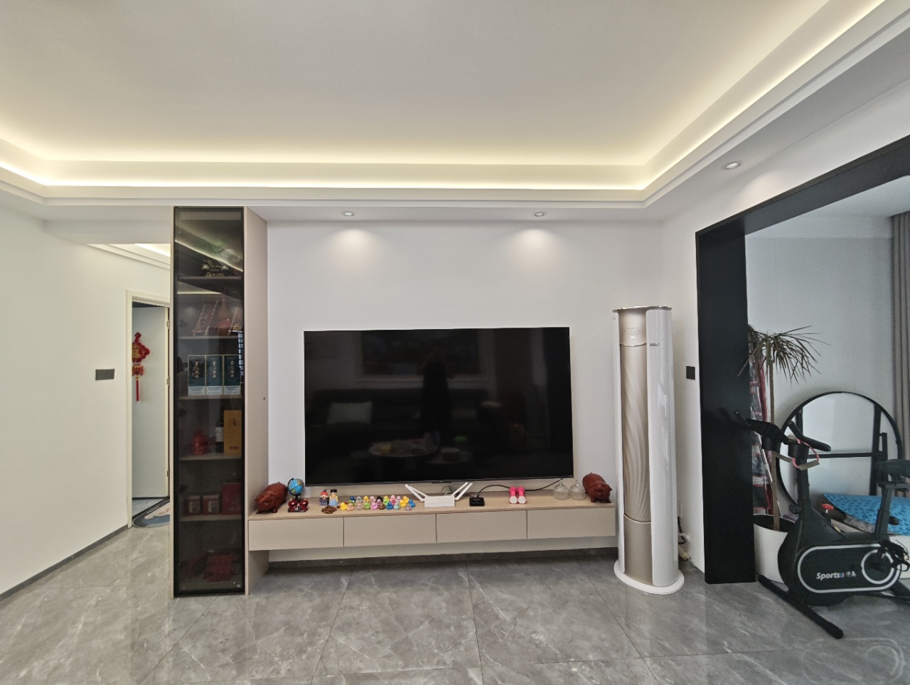 椰海明珠(迈瀛路)  3室2厅2卫    188.0万 椰海明珠(迈瀛路)  3室2厅2卫    188.0万室内图